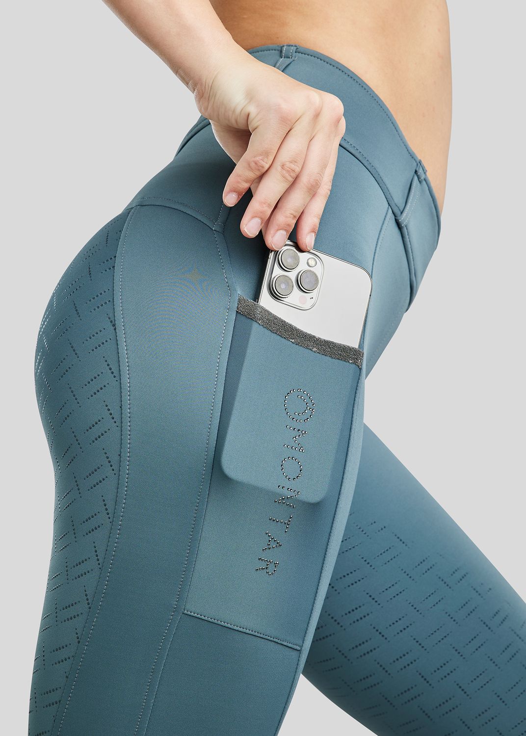 MoGloria Caviar Tape Hybrid Pull-On Black F/G