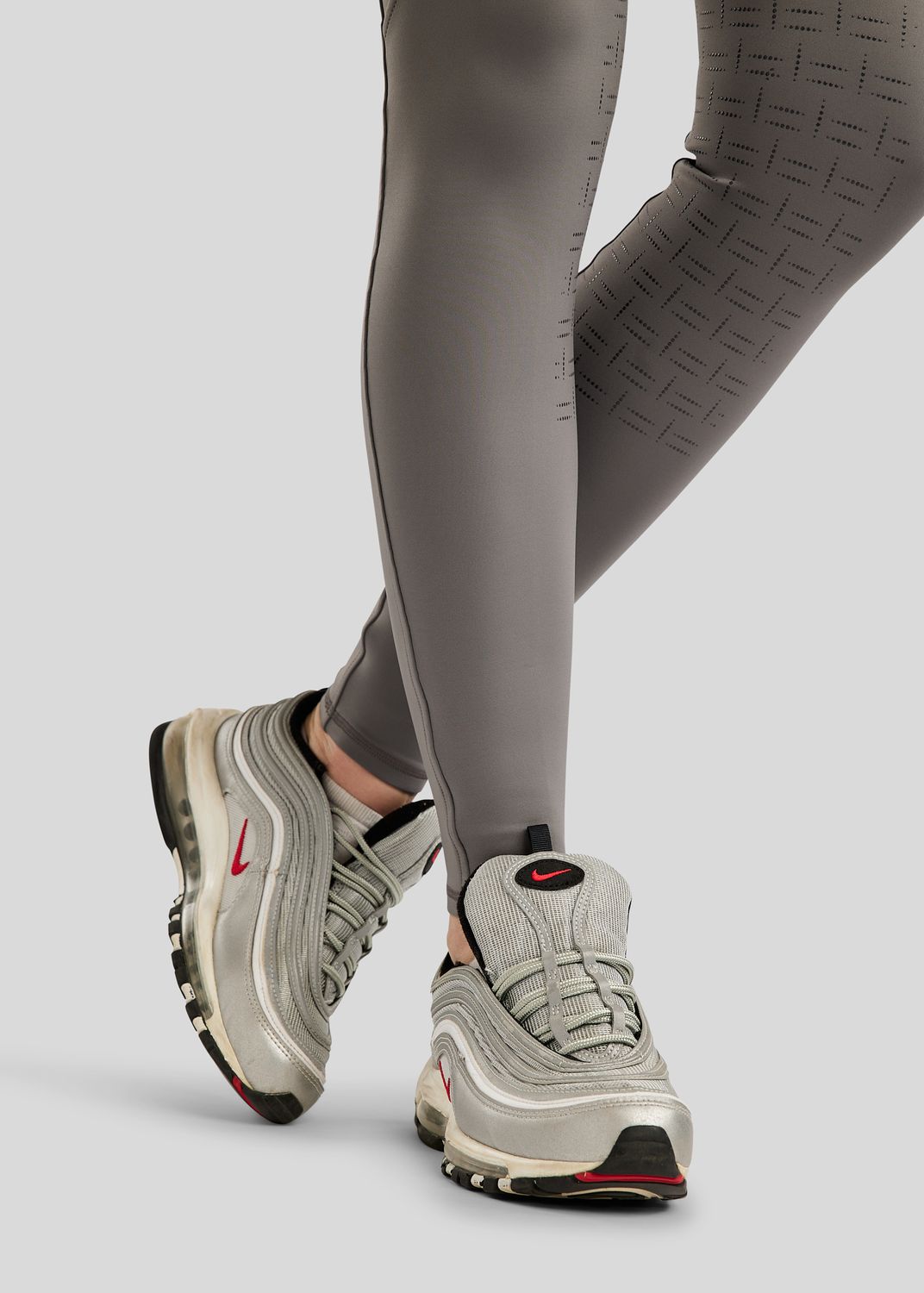 MoLila Pull On w. Champagne Crystals and Crystals Tape - Fullgrip, Grey