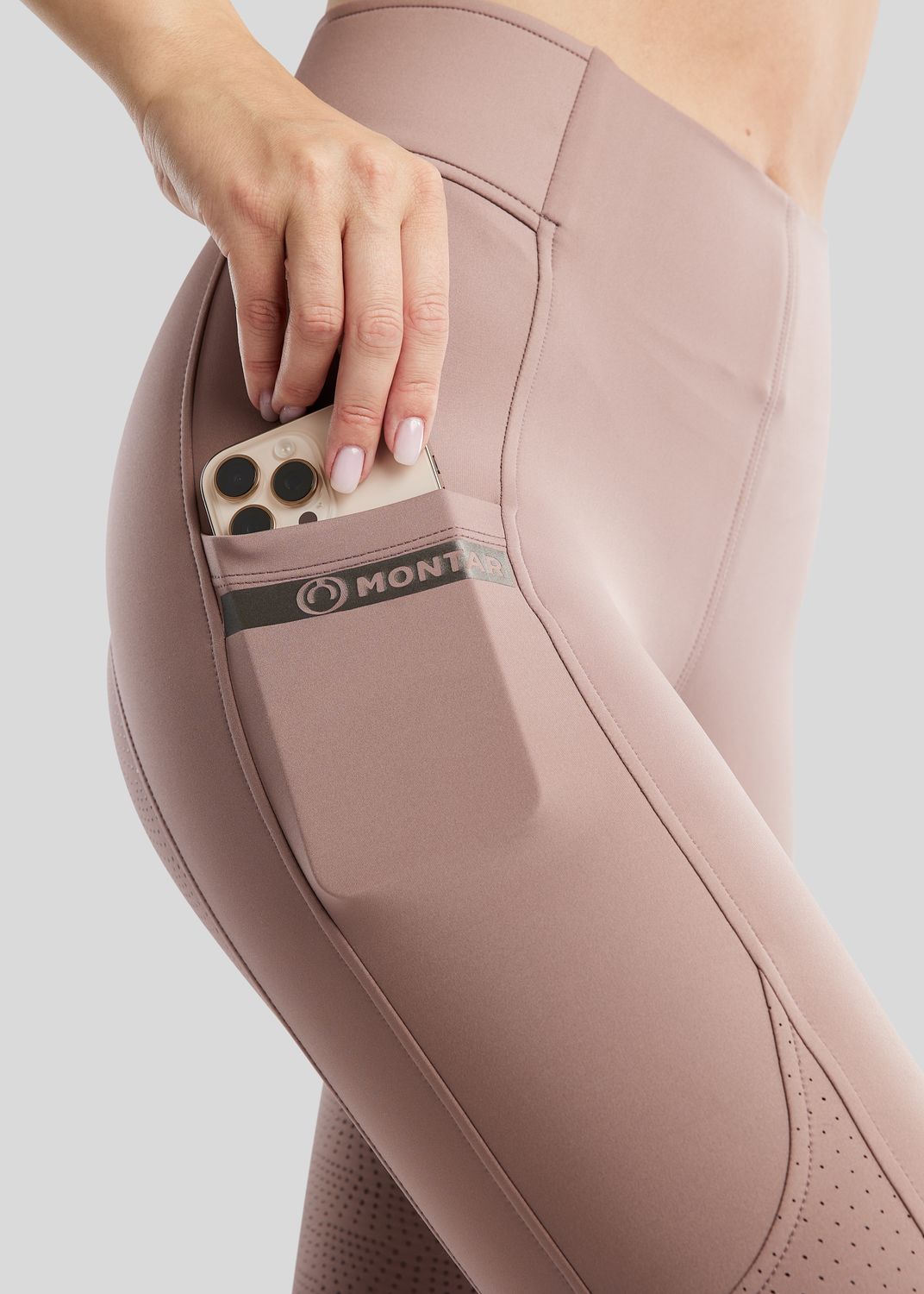 MoTilley Pull On w. Mesh and Gun Metal Logo - Fullgrip, Blush 