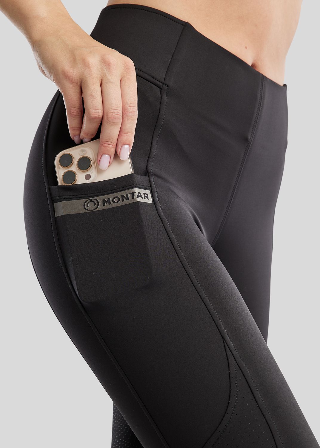 MoTilley Pull On w. Mesh and Gun Metal Logo - Fullgrip, Black 