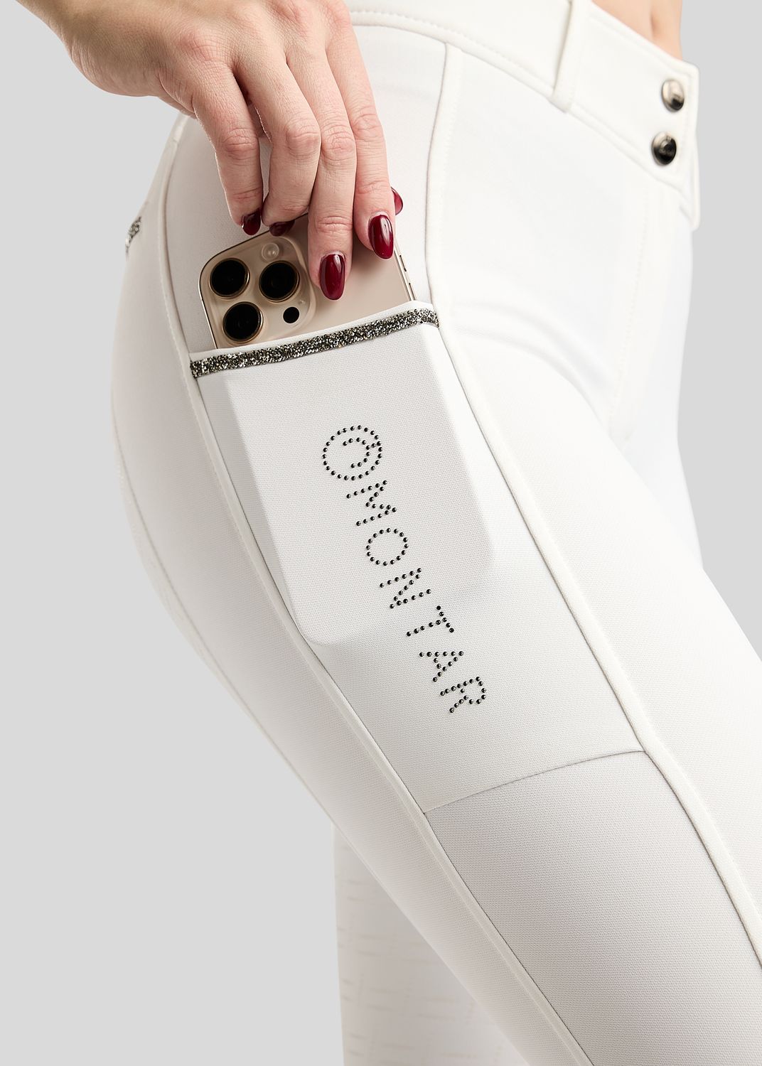 MoMaisy Breeches w. Gun Metal Crystal Tape - FullGrip, White 
