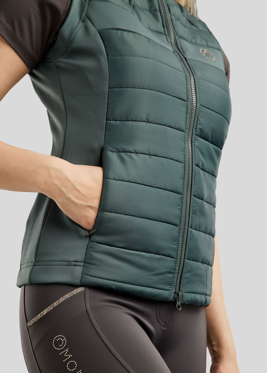 MoLila Hybrid Bodywarmer w. Champagne Crystal Tape and Crystals - Jade