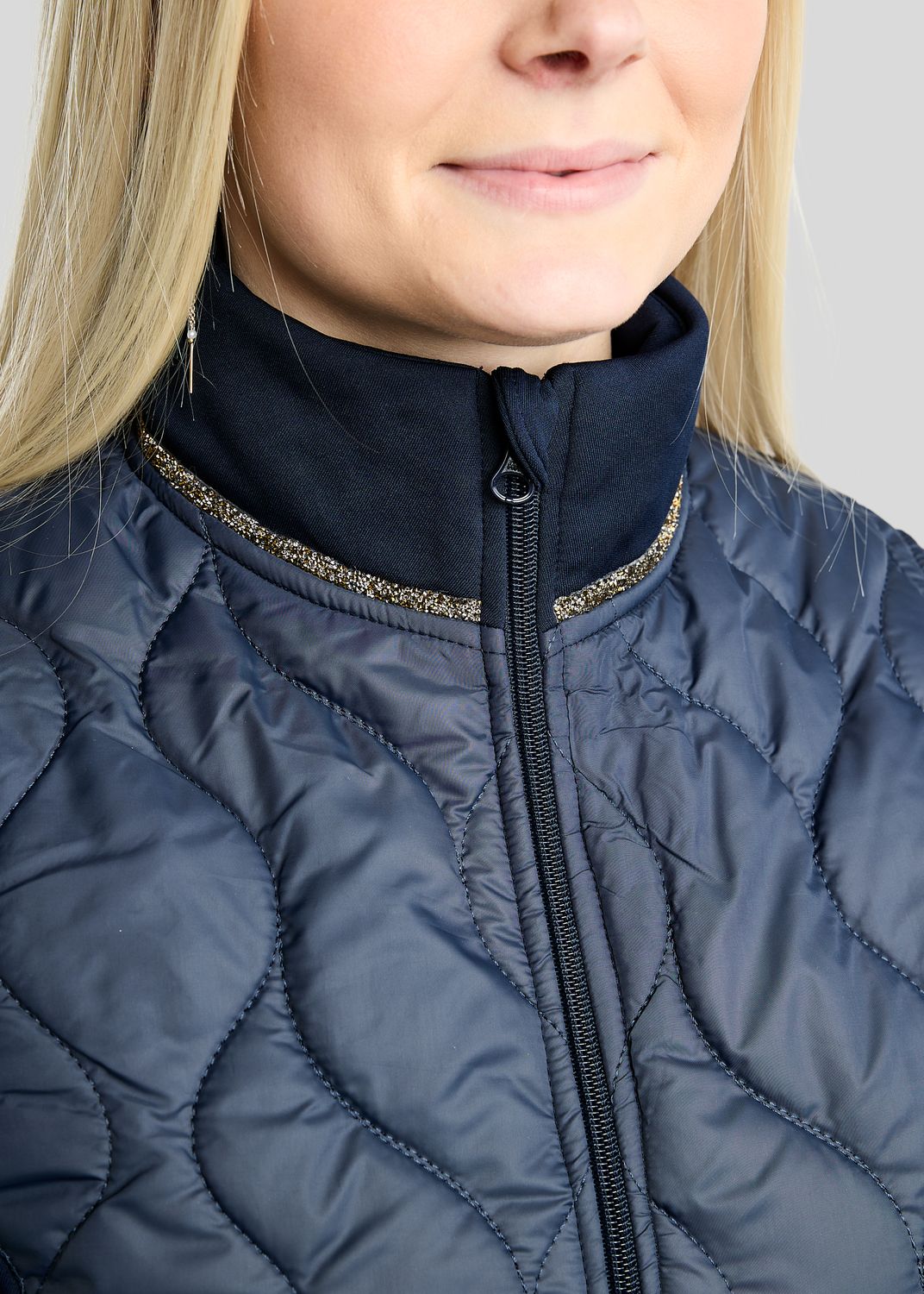 MoVeronica Hybrid Bodywarmer w. Golden Quartz Crystal Tape and Crystals - Navy 