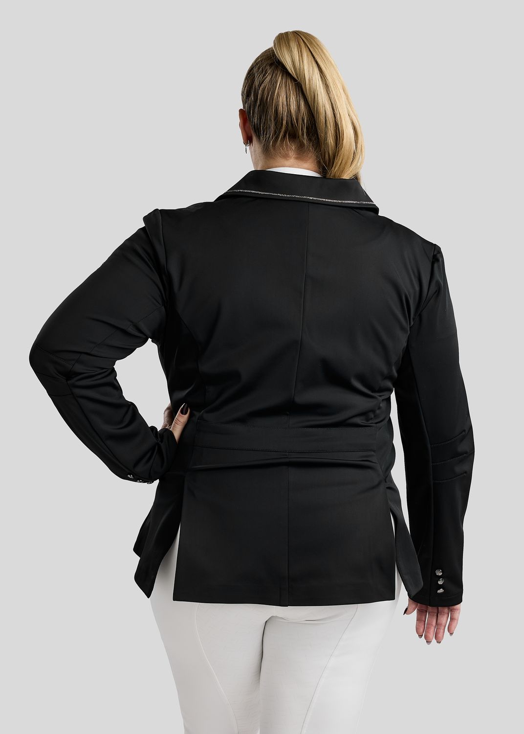 CURVE MoFlair Softshell Competition jacket w. Gun Metal Crystals - Black