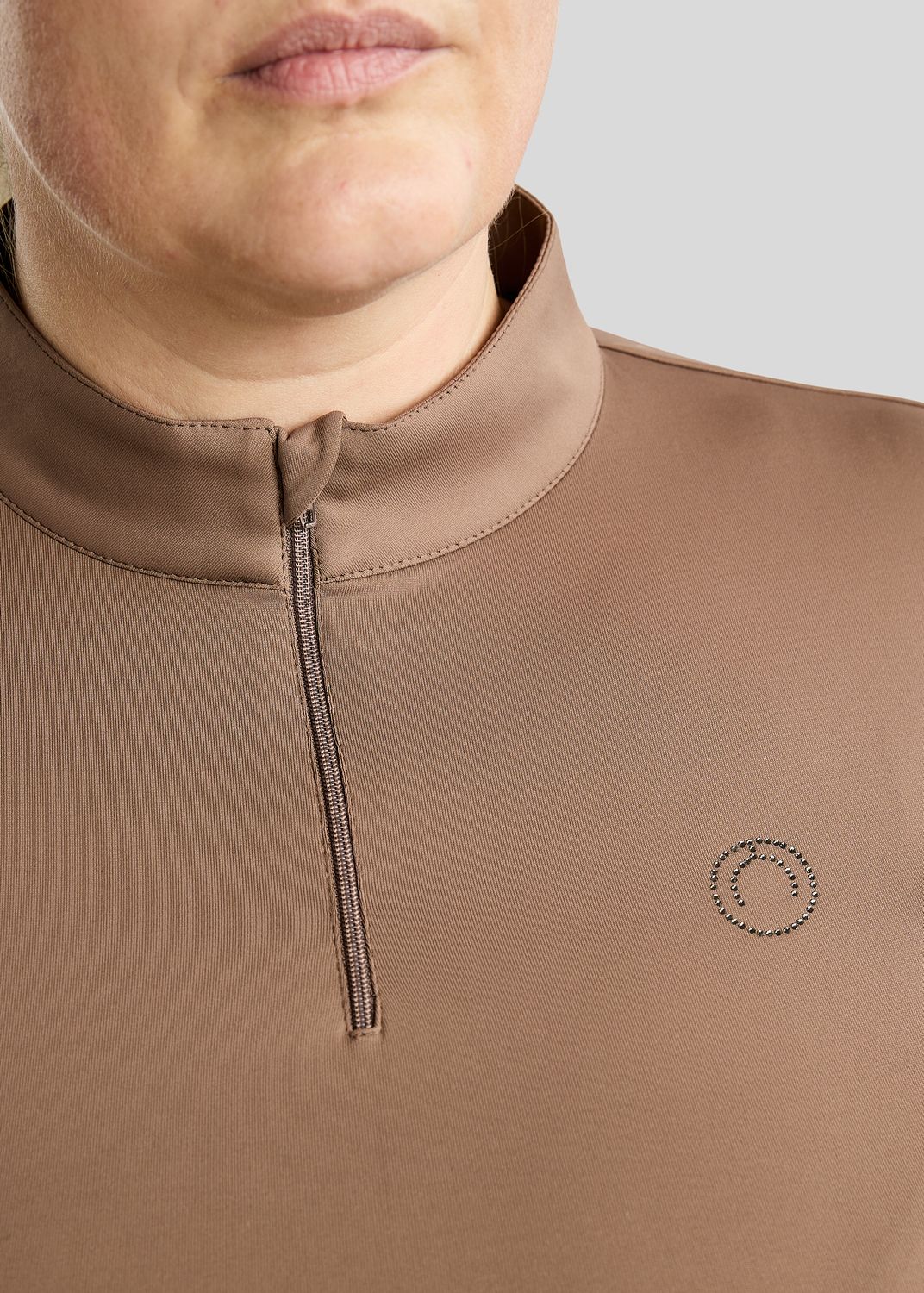 CURVE MoFlair Longsleeved Polo w. Gun Metal Crystals - Nougat Brown