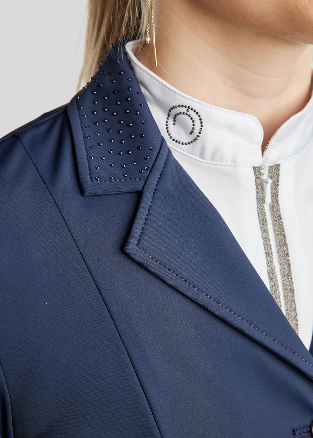 Short dressage navy tail coat