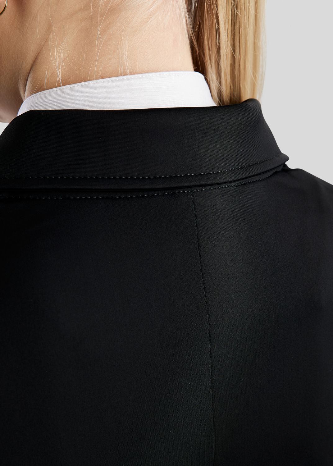 MoGloria Softshell Long Tailcoat w. Gun Metal Caviar Tape - Black 