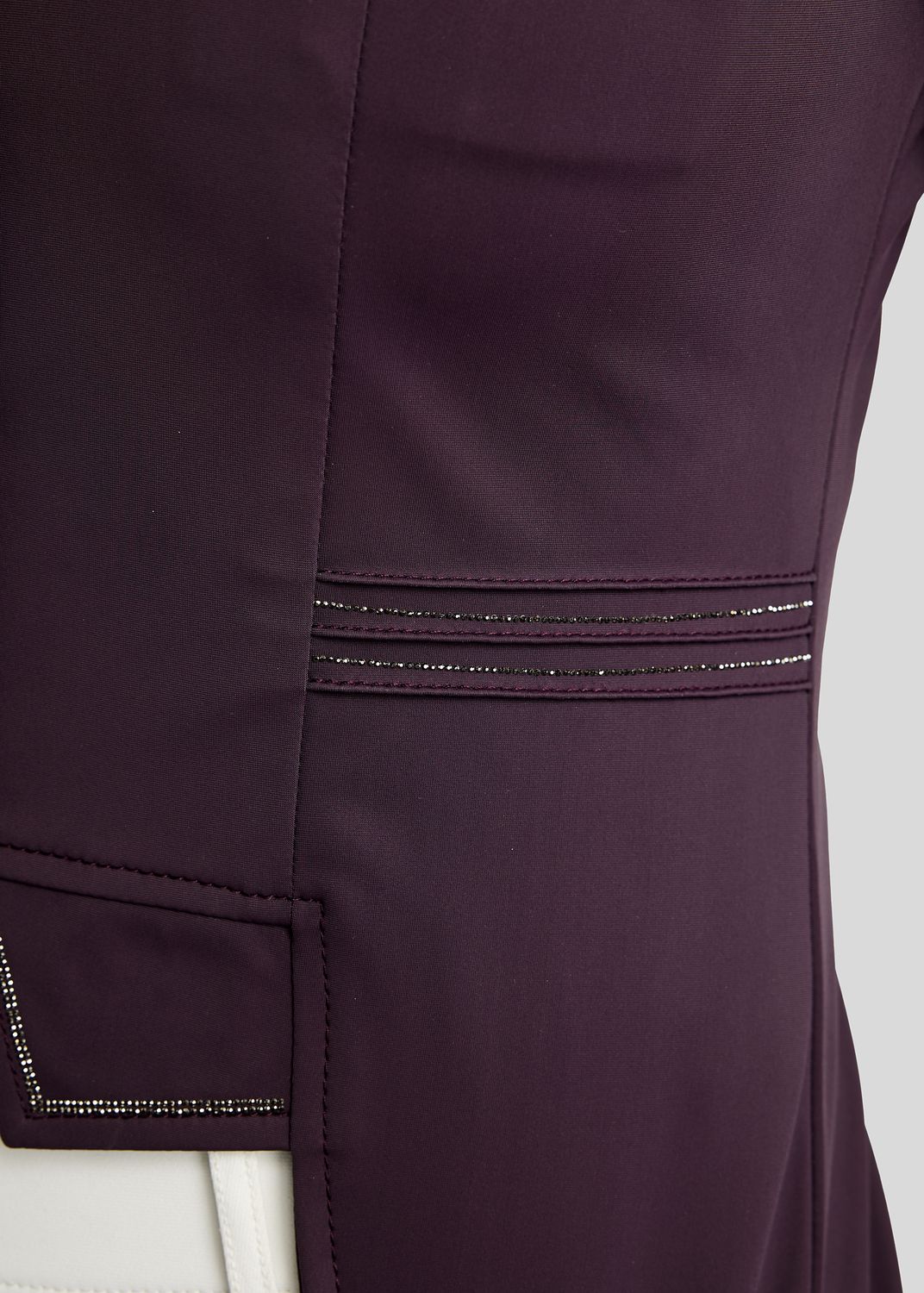MoKylie Short Tailcoat w. Gun Metal Crystal Tape and Crystals - Fig 