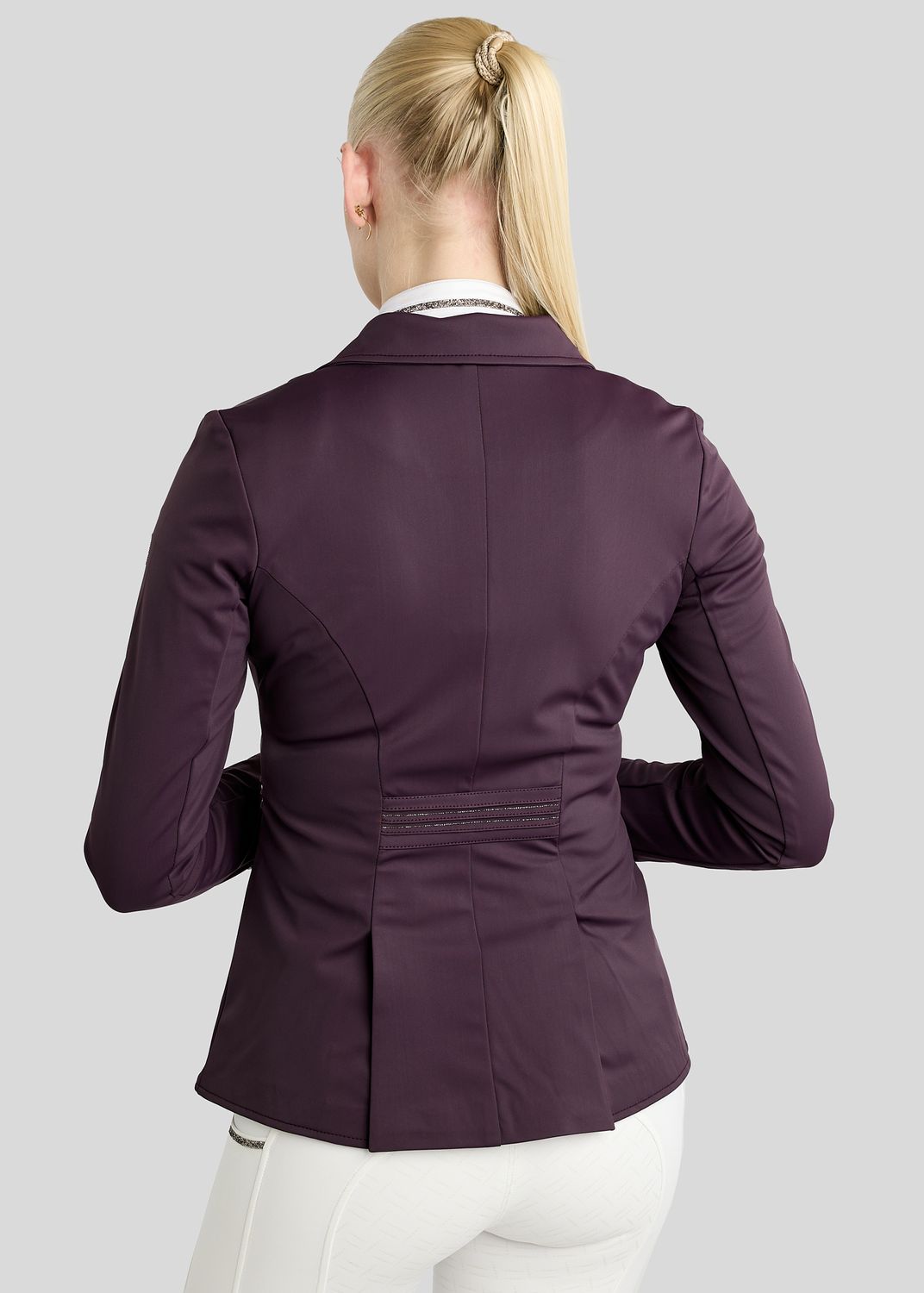 MoKylie Short Tailcoat w. Gun Metal Crystal Tape and Crystals - Fig 