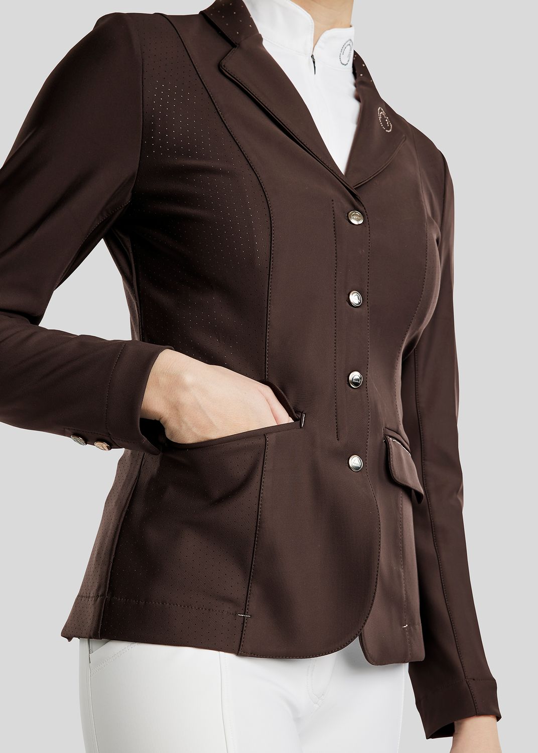 MoZida Softshell Competition Jacket w. Lasercut and Gun Metal Crystals - Brown 