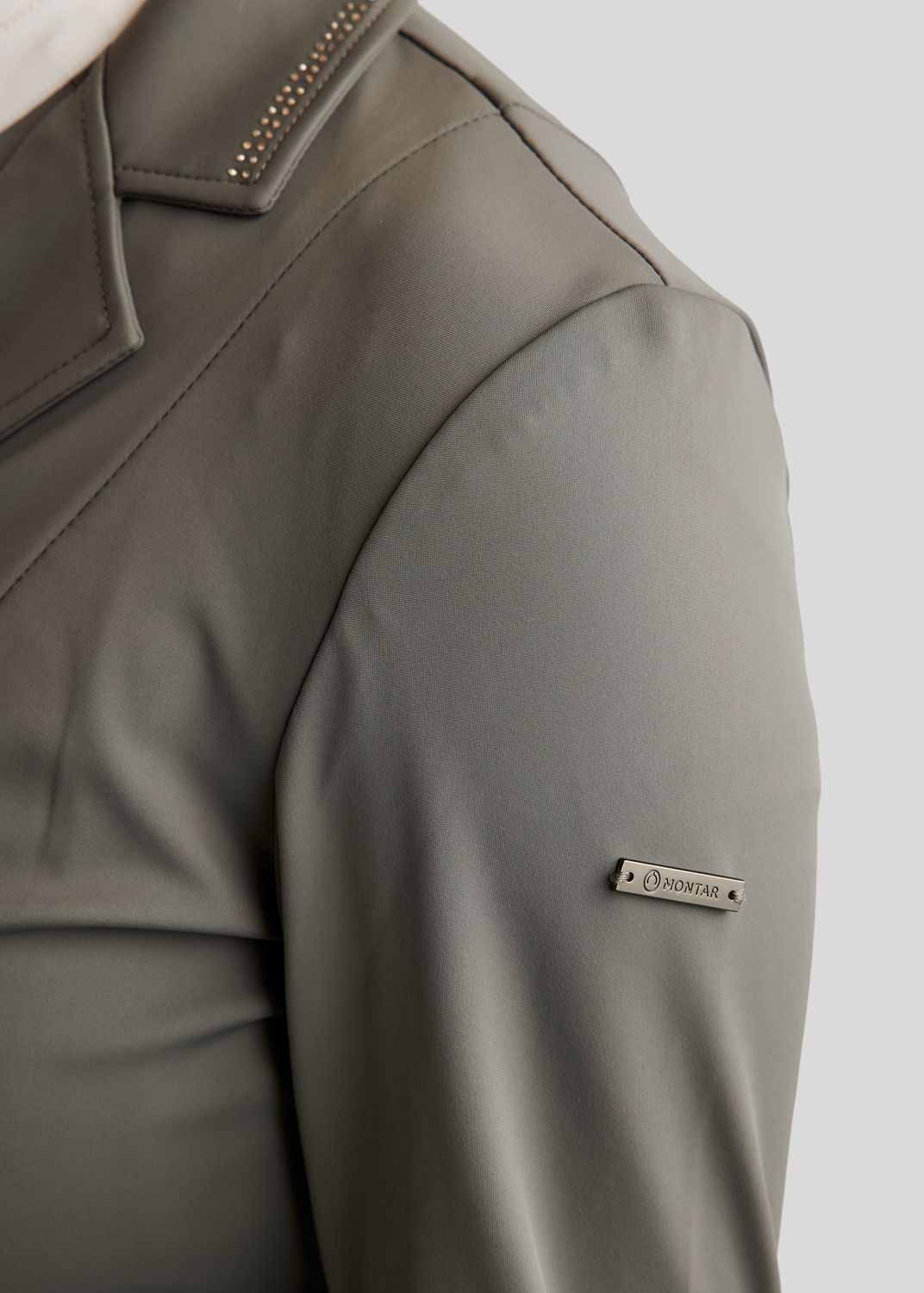 MoPearl Competition Jacket w. Pintucks and Gun Metal Crystals - Grey