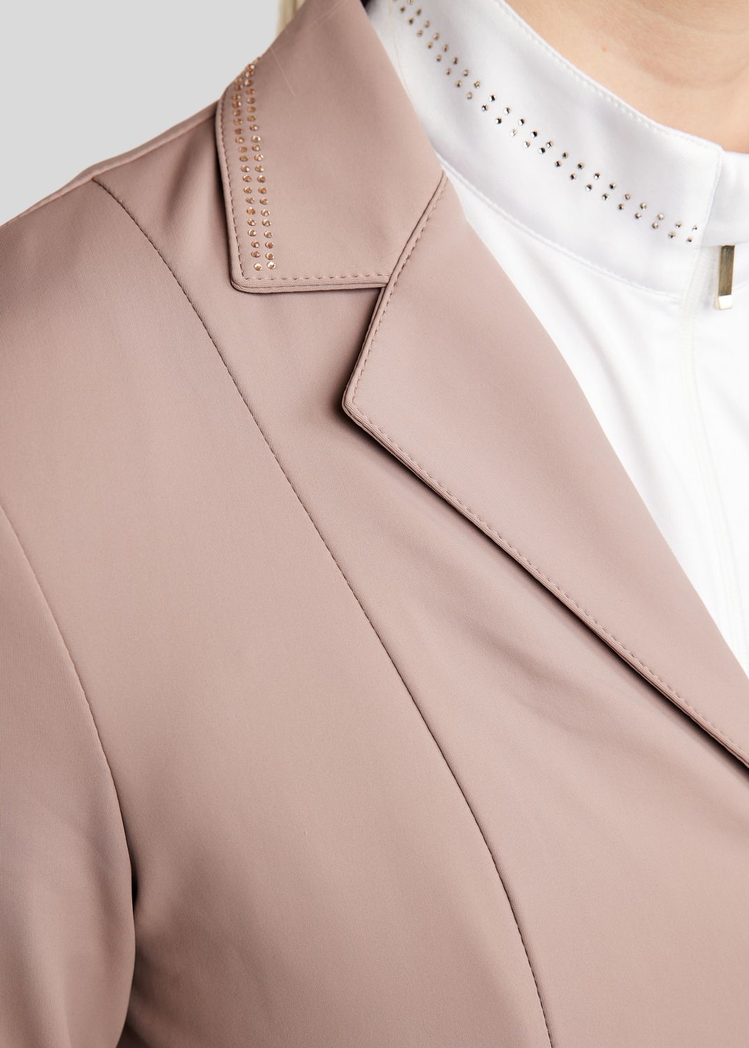 MoEverlisa Competition Jacket w. Champagne Crystals - Blush 