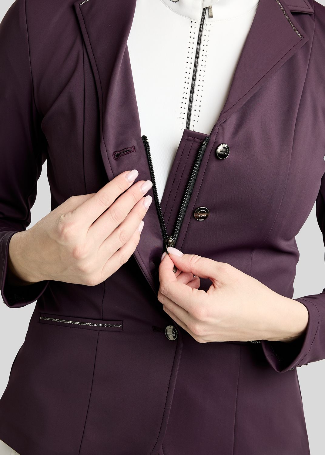 MoKira Softshell Competition Jacket w. Gun Metal Crystals - Fig 