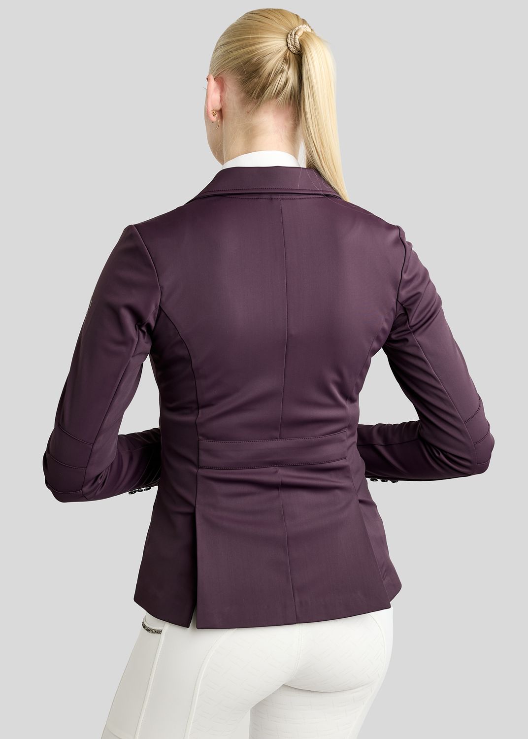 MoKira Softshell Competition Jacket w. Gun Metal Crystals - Fig 