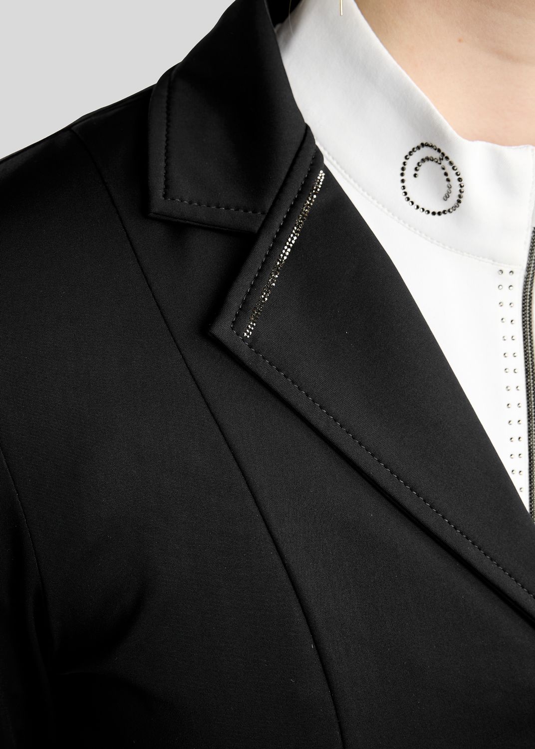 MoKira Softshell Competition Jacket w. Gun Metal Crystals - Black 