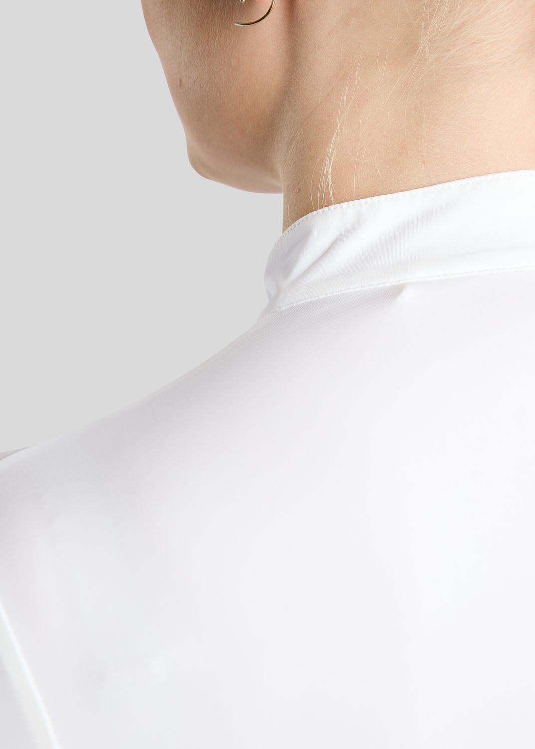 MoZida REFINED Competition Shirt w. Lasercut and Gun Metal Crystals - White 