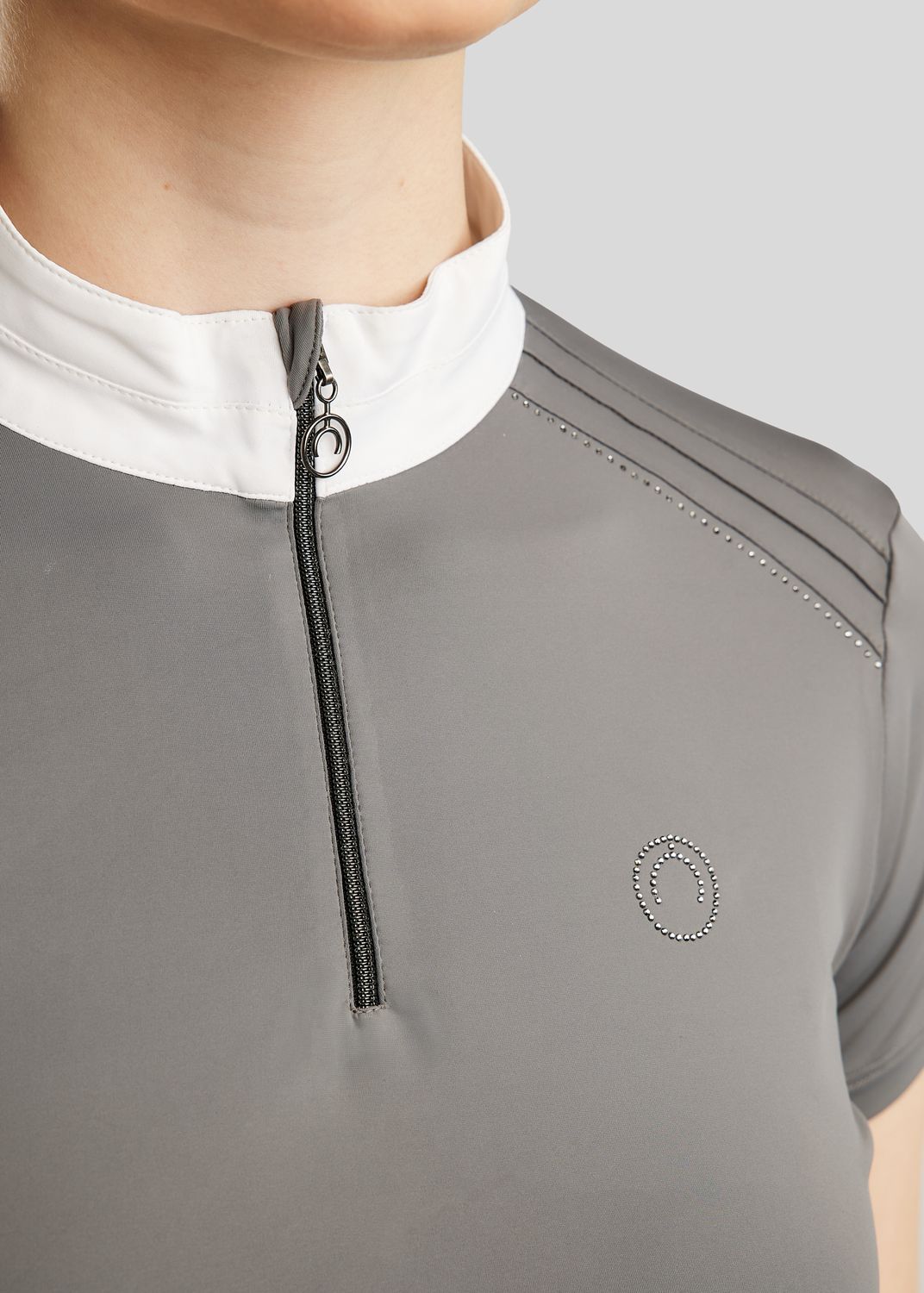 MoPearl Competition Shirt w. Pintucks and Gun Metal Crystas - Grey