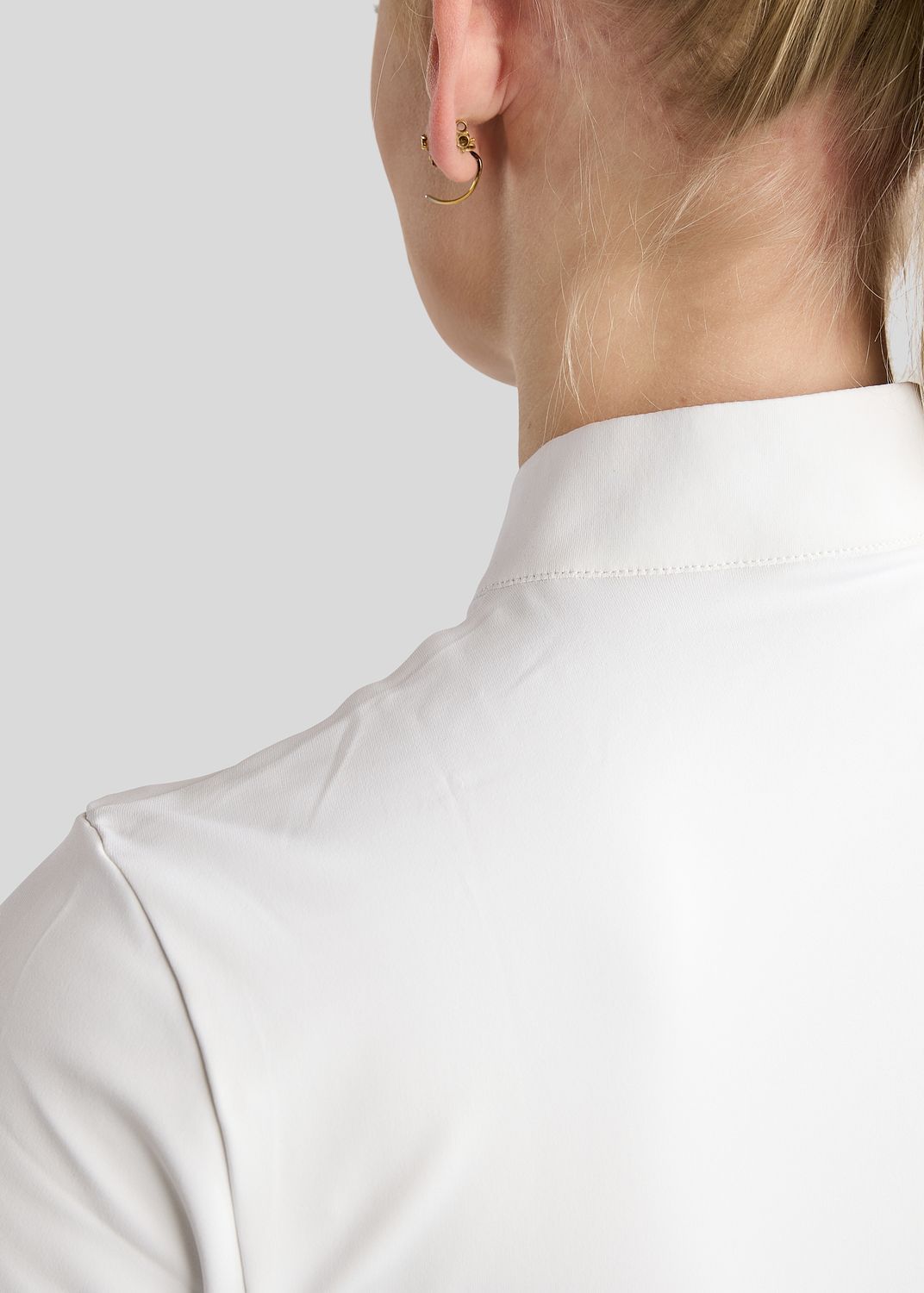 MoMaddy Competition Shirt w. Gun Metal Crystals - White 