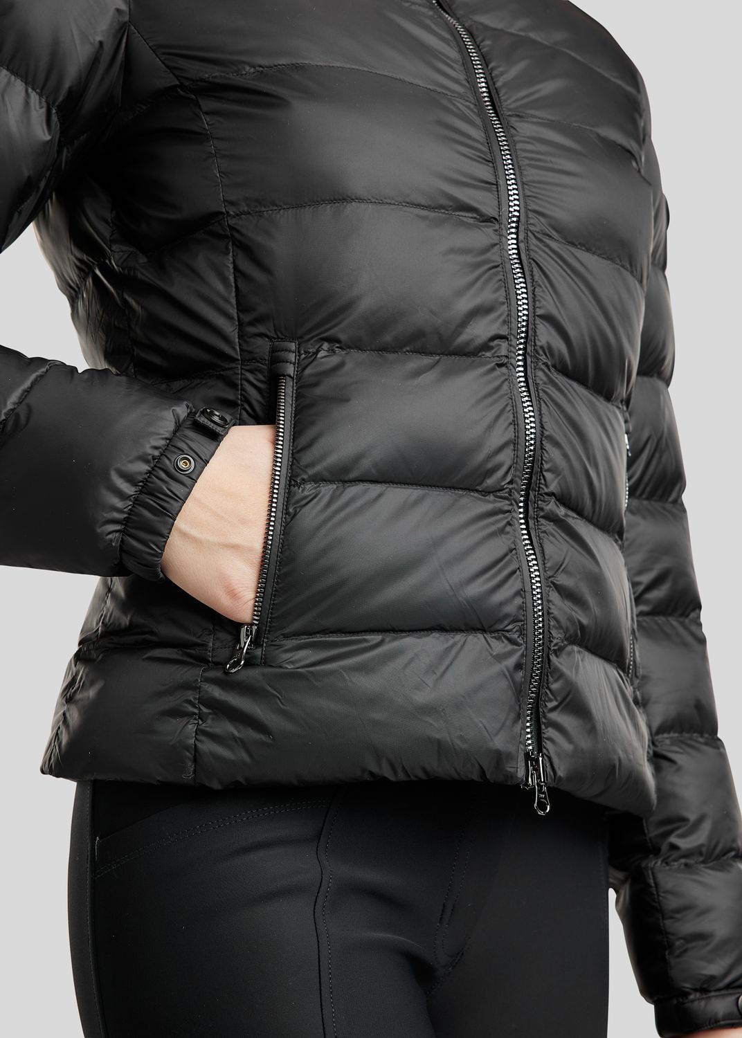 MoAthena REFINED Short Jacket - Black 