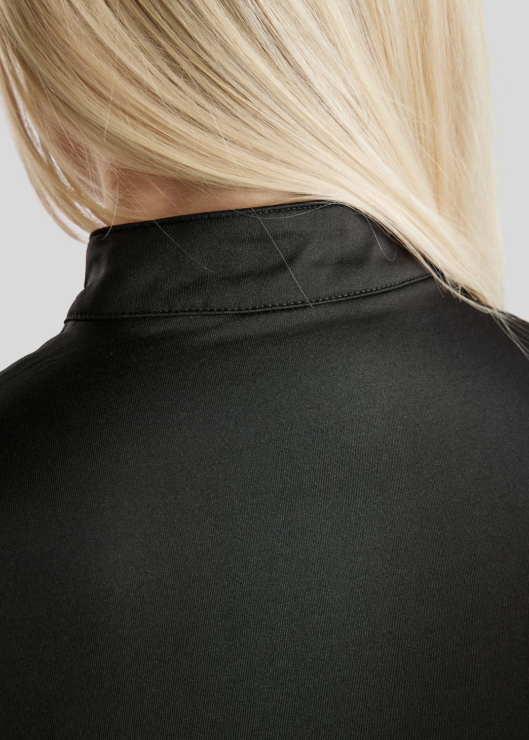 Everly Short Sleeved Polo w. Rosegold Crystals - Black 