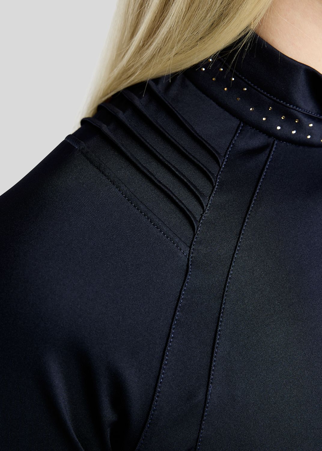MoWilma Long Sleeved Polo w. Golden Quartz Crystals and Pintucks - Navy 