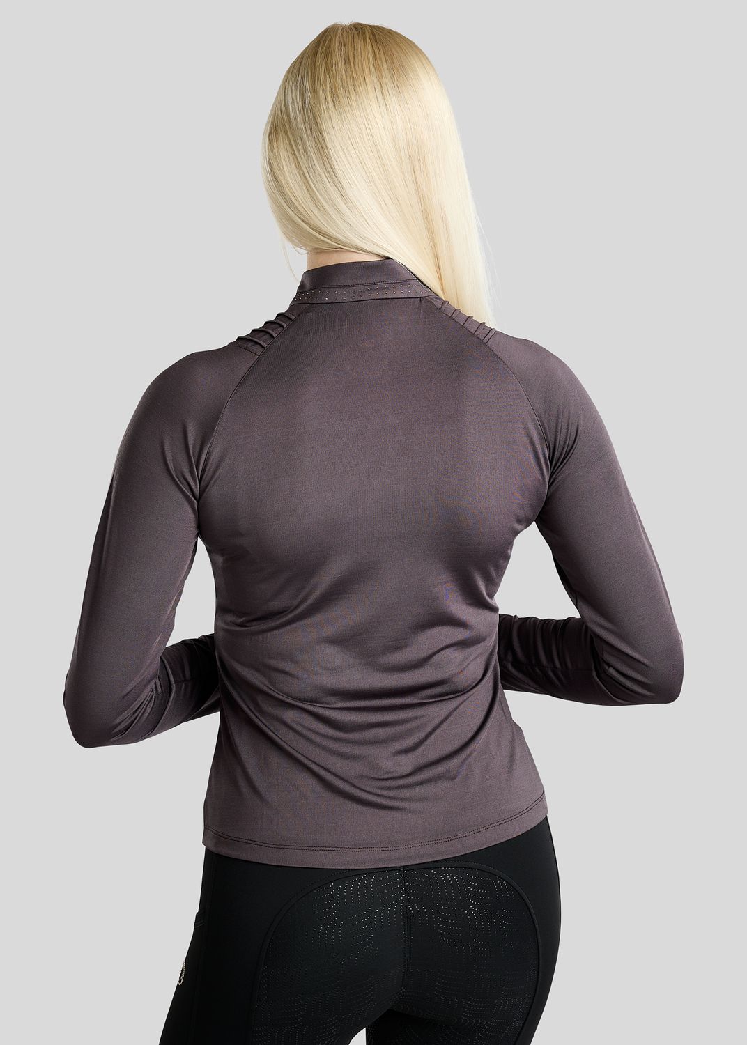 MoWilma Long Sleeved Polo w. Golden Quartz Crystals and Pintucks - Black Peony 