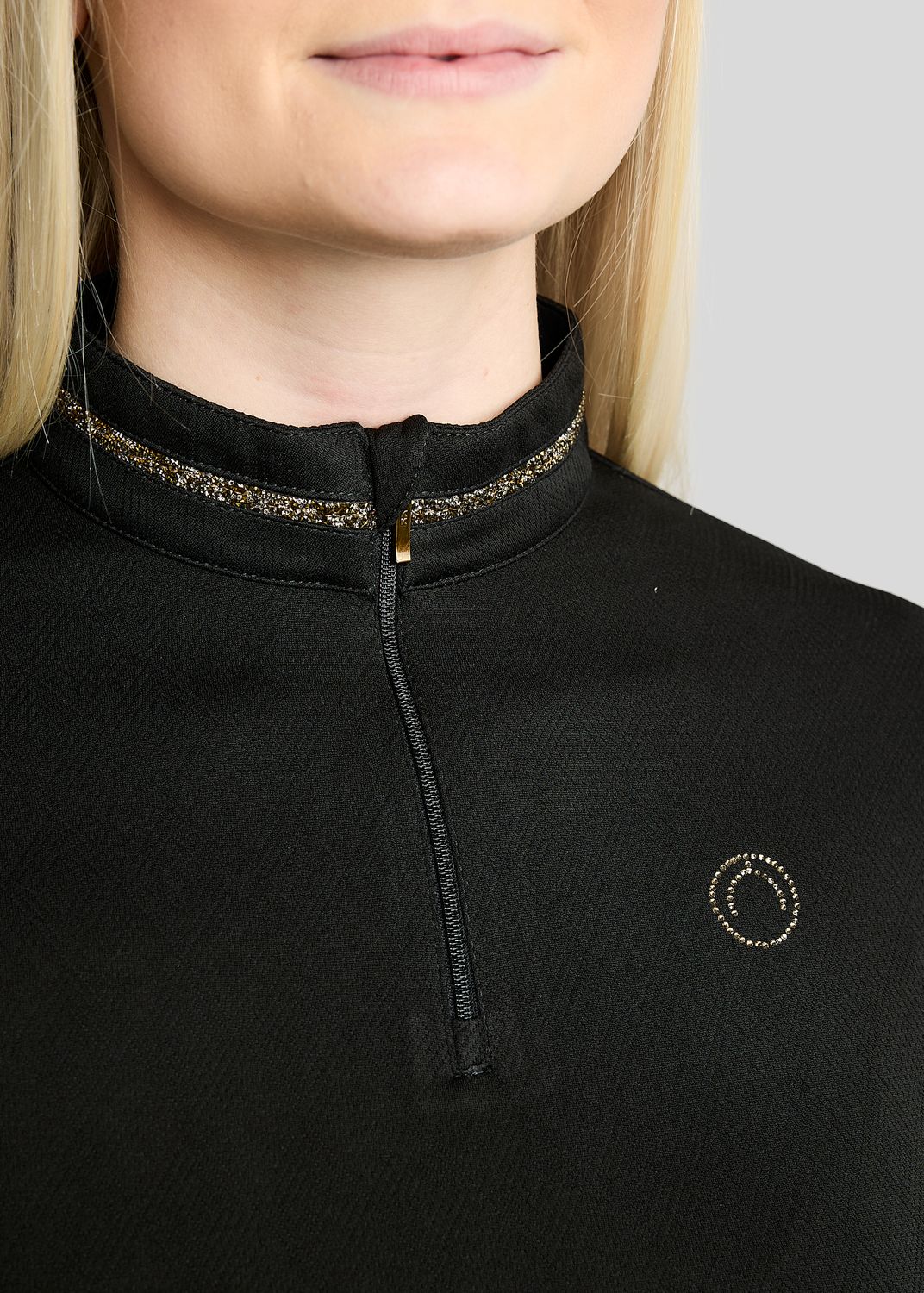 MoEkta Long Sleeved Jacquard Polo w. Golden Quartz Crystal Tape - Black 