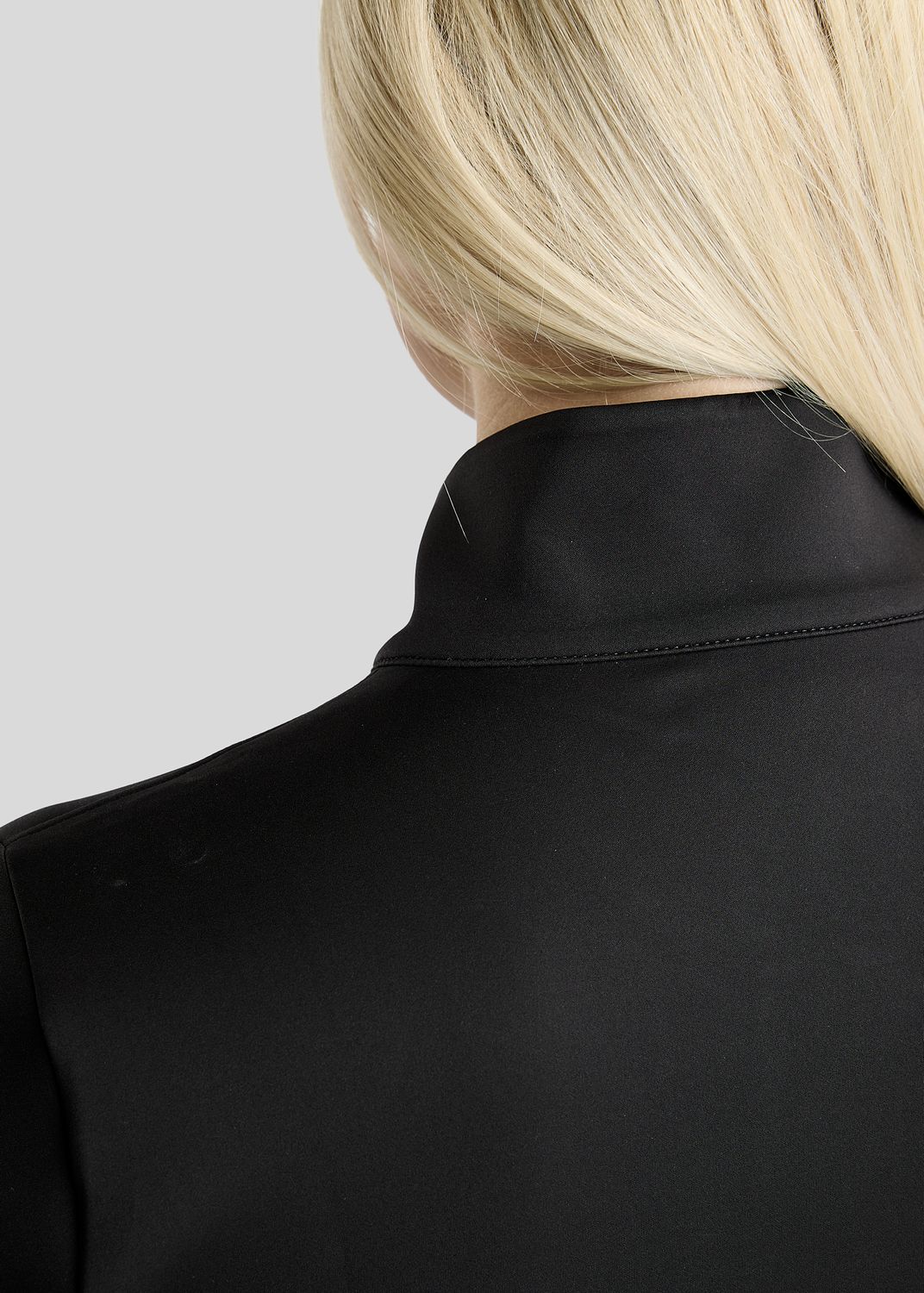MoZida REFINED Jacket w. Gun Metal Crystal Logo - Black 