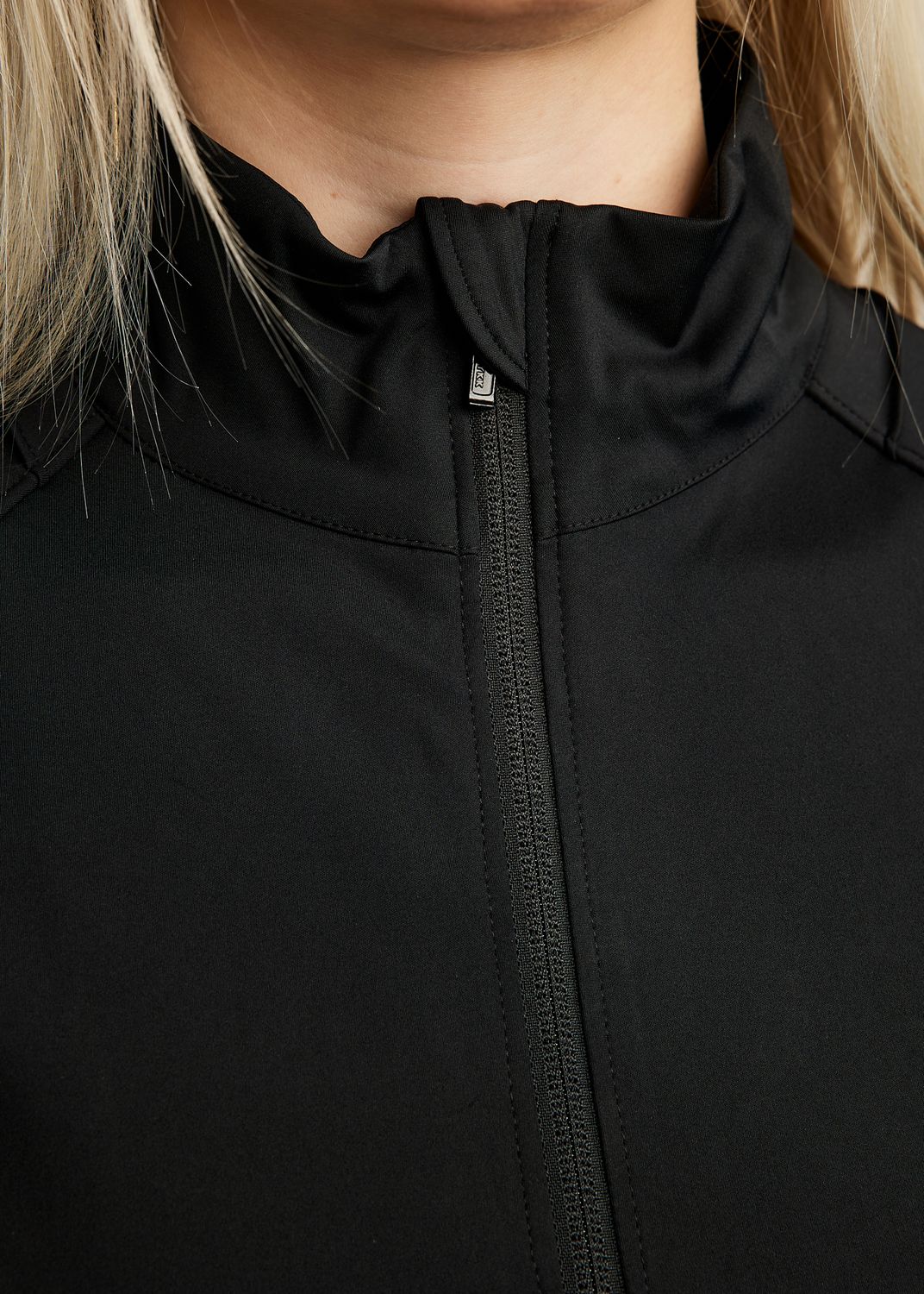 MoPearl Jacket w. Pintucks and Gun Metal Crystals - Black