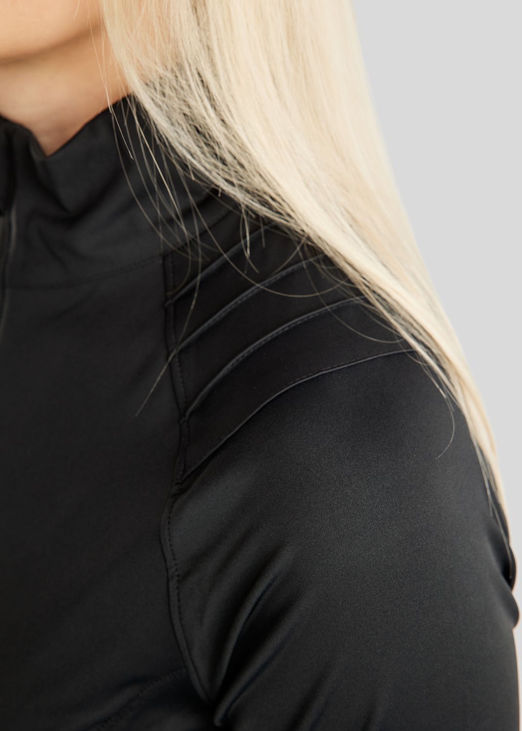 MoPearl Jacket w. Pintucks and Gun Metal Crystals - Black