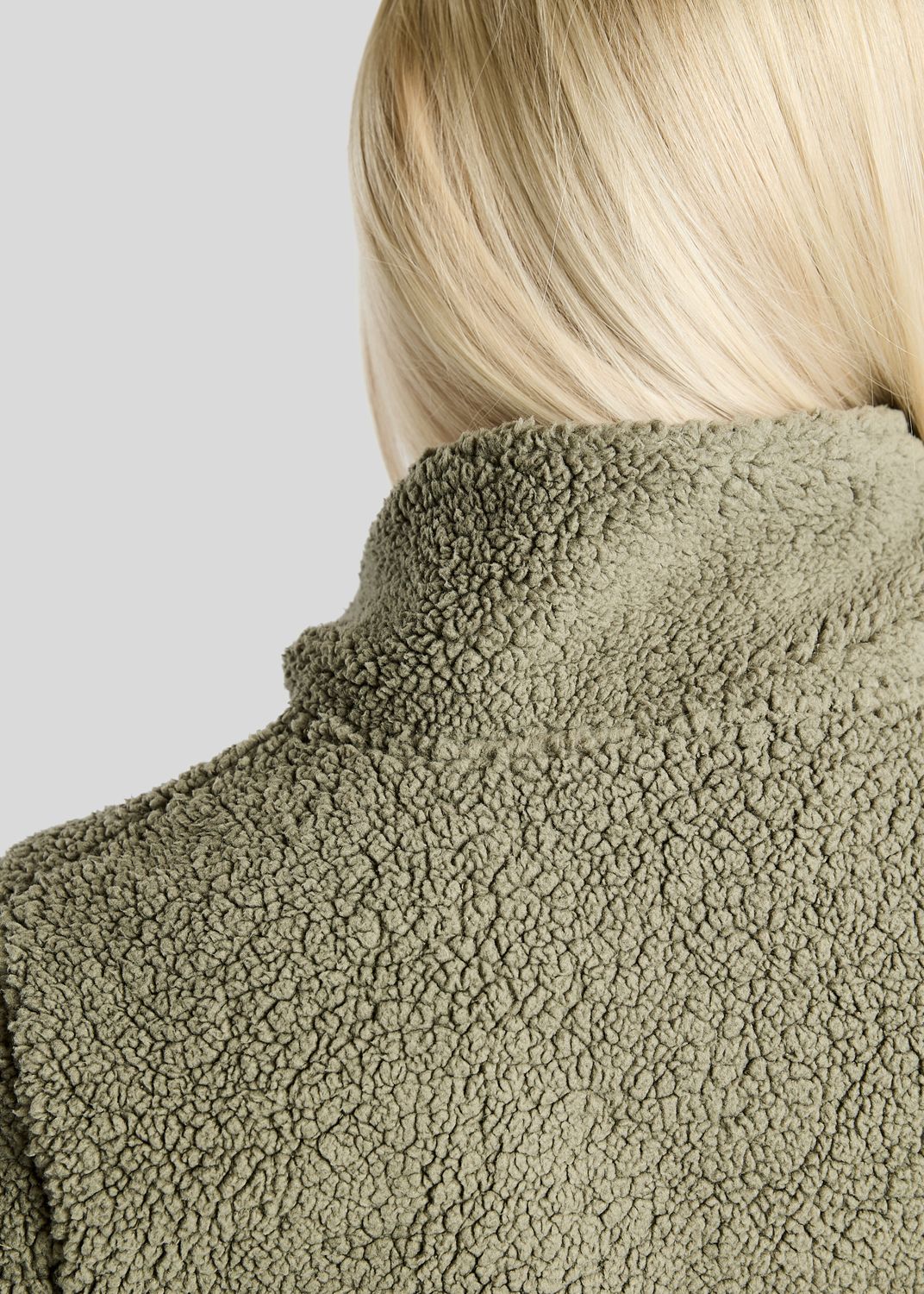 MoEbba Teddy Pile Q-Zip Jacket w. Golden Quartz Crystal Tape - Dusty Green 