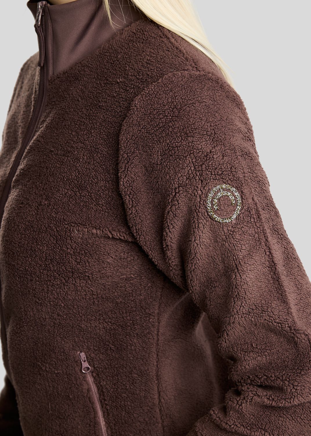 MoEbba Teddy Pile Full Zip Jacket w. Golden Quartz Crystal Tape - Black Peony 