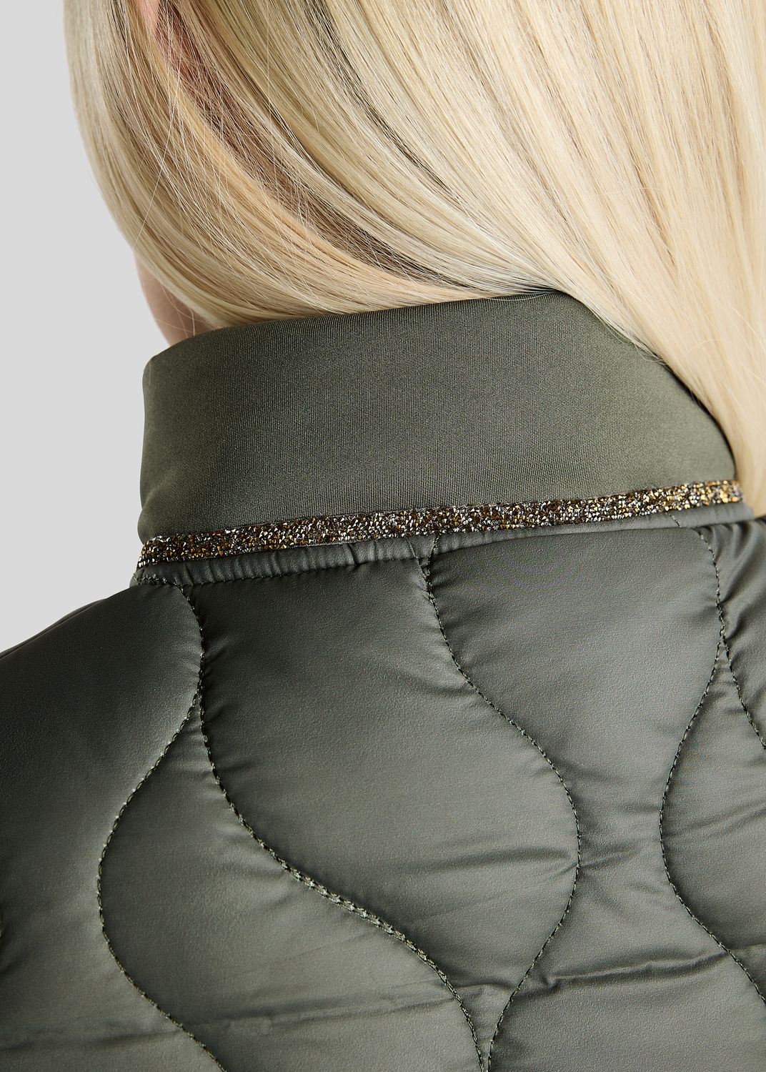  MoVeronica Hybrid Jacket w. Golden Quartz Crystal Tape and Crystals - Forest Green 