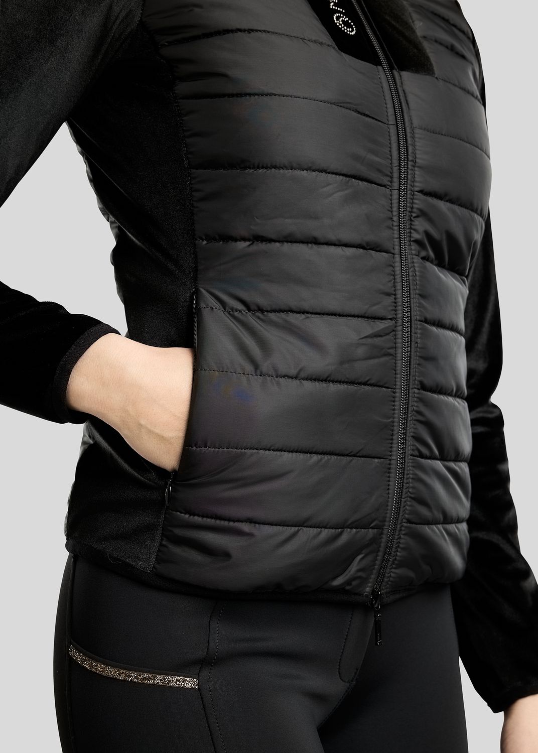 MoValerie Hybrid Jacket w. Velvet and Golden Quartz Crystals - Black 