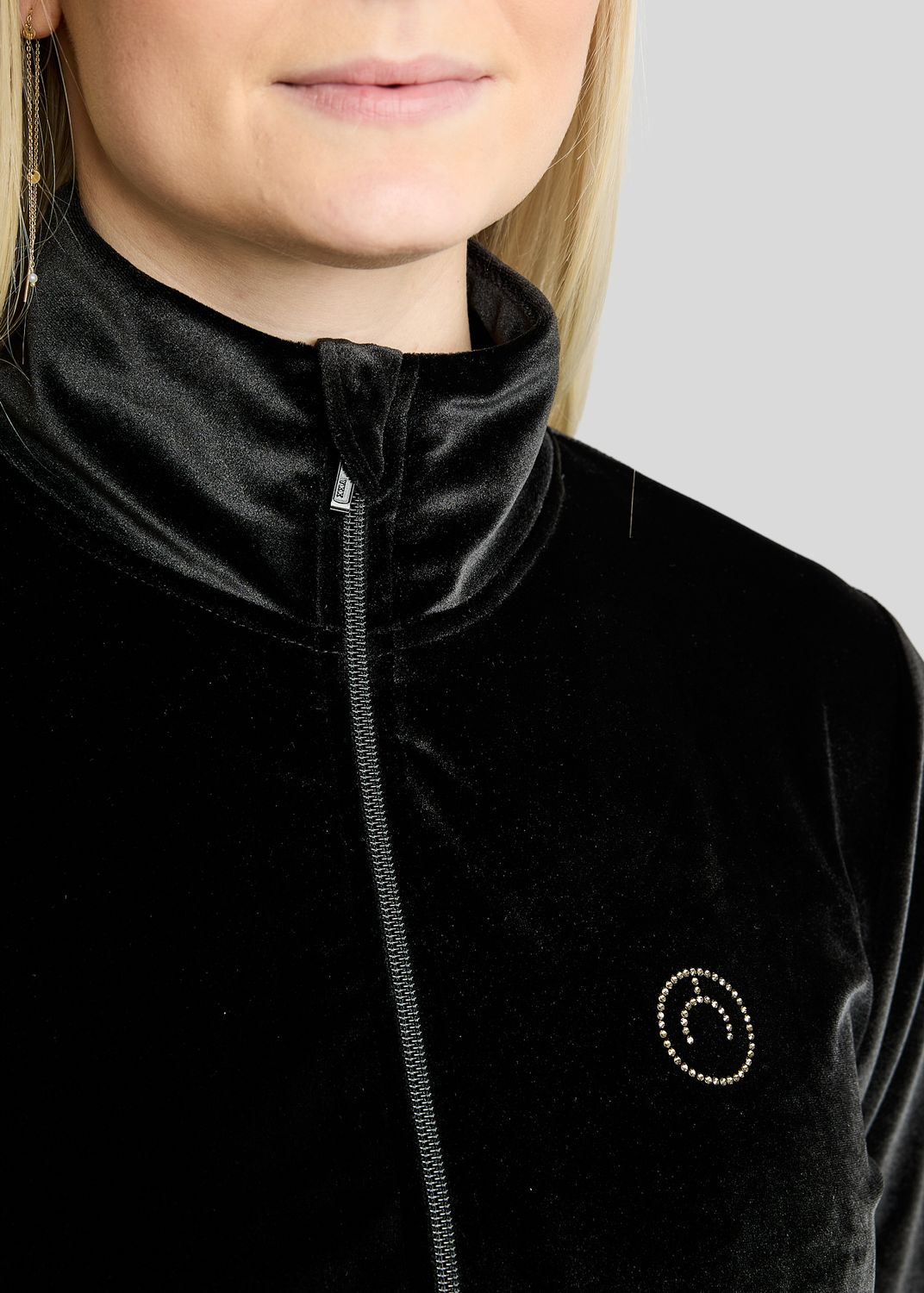 MoValerie Velvet Full Zip Jacket w. Golden Quartz Crystals - Black 