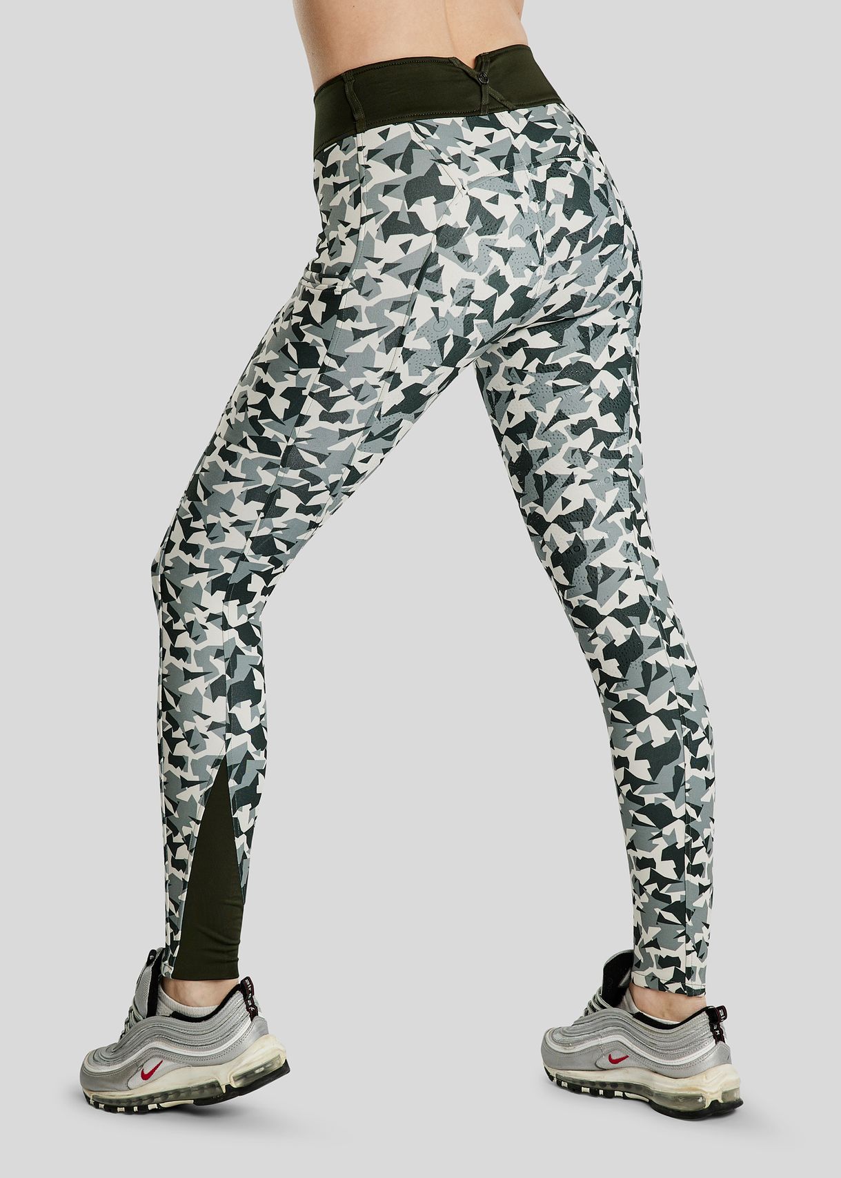 MoCami Allover Printed Hybrid Pull On - Fullgrip, Dusty Green 