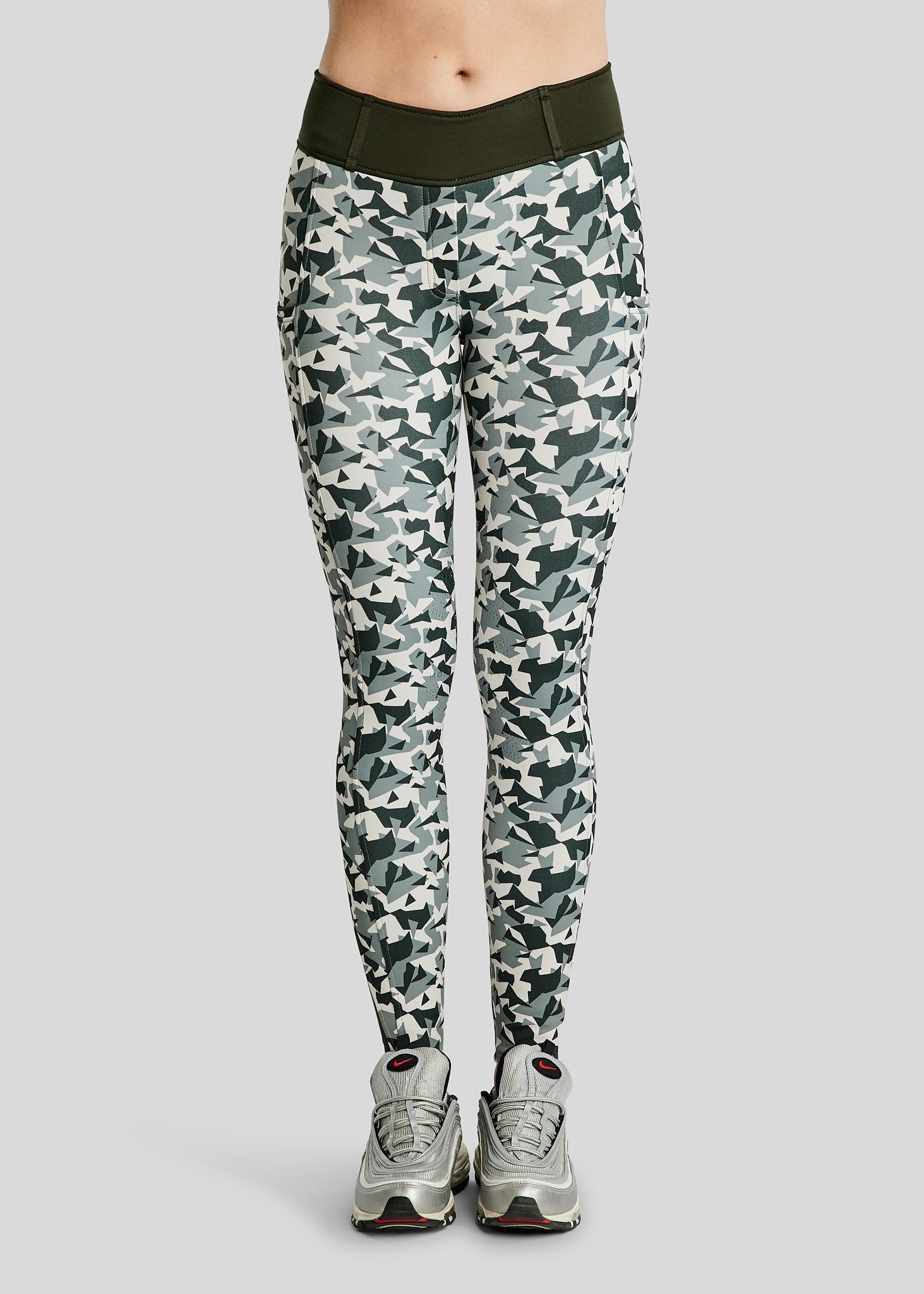 MoCami Allover Printed Hybrid Pull On - Fullgrip, Dusty Green 