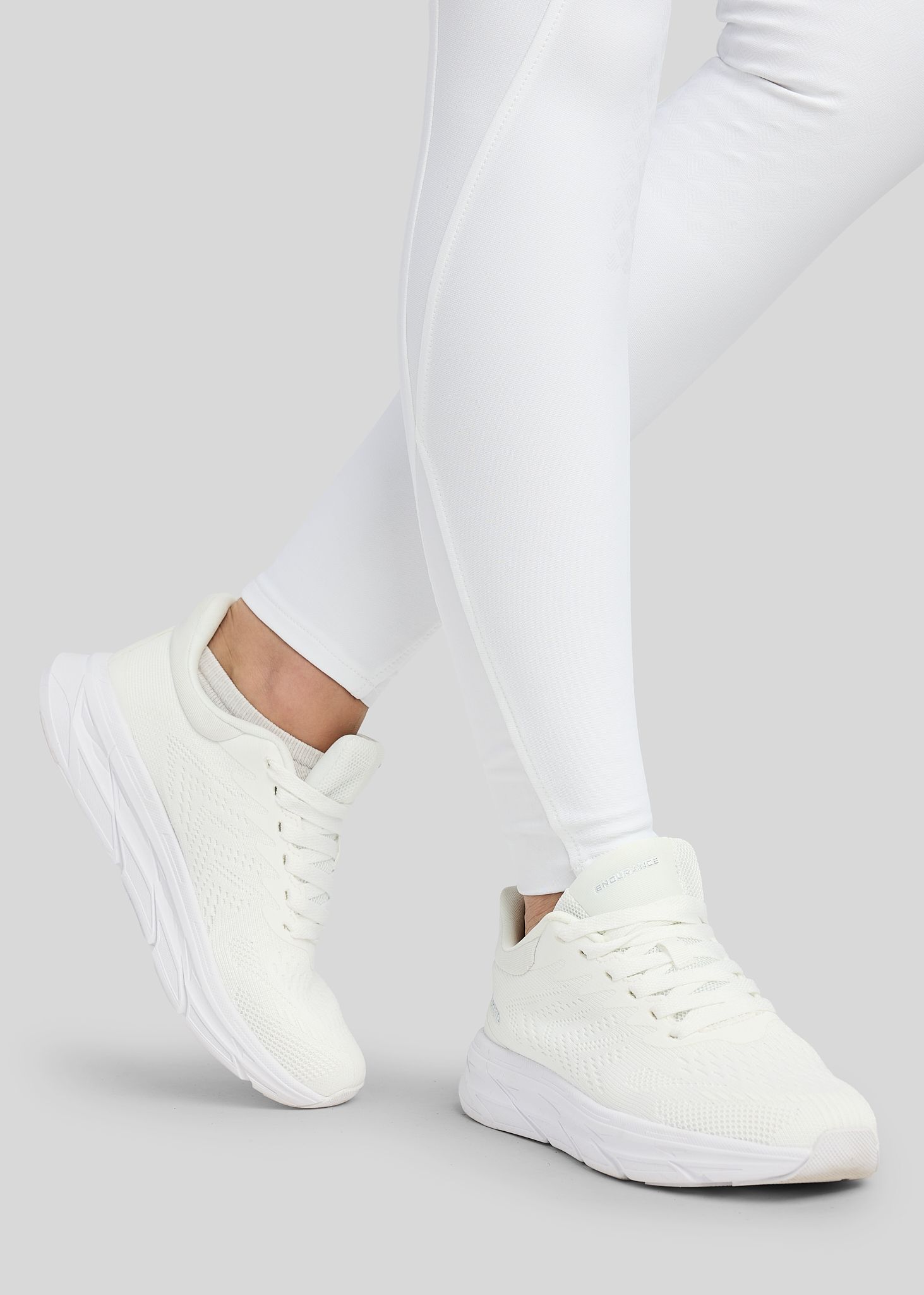 MoVeronica Breeches w. Golden Quartz Caviar Tape and Crystals - Fullgrip, White 