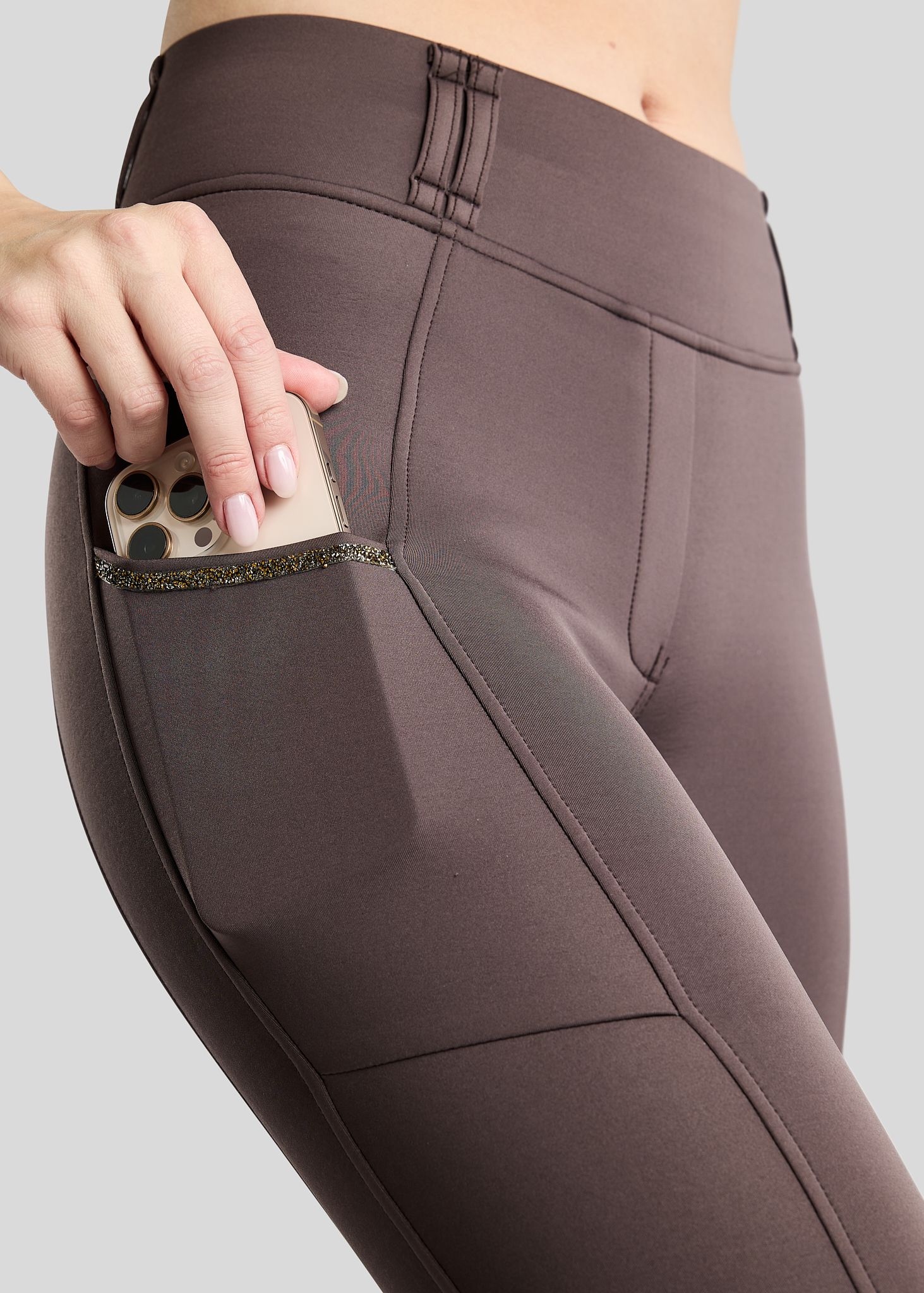 MoVeronica Hybrid Thermo Tights w. Golden Quartz Crystal Tape and Crystals - Fullgrip, Black Peony 
