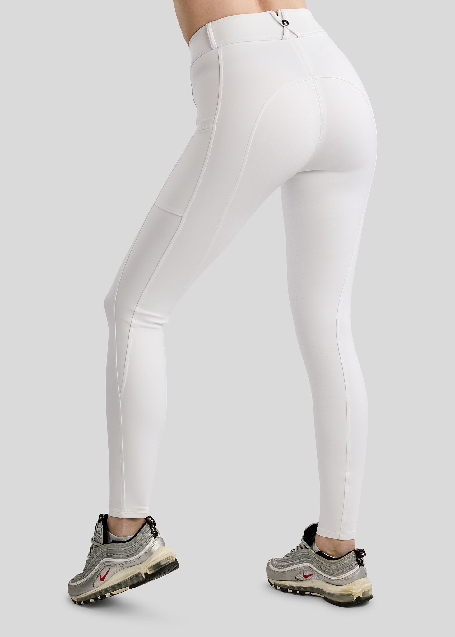 MoFair Breeches w. Gun Metal Logo Print - Fullgrip, White 