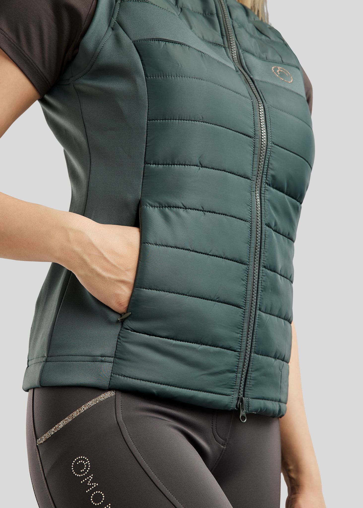 MoLila Hybrid Bodywarmer w. Champagne Crystal Tape and Crystals - Jade