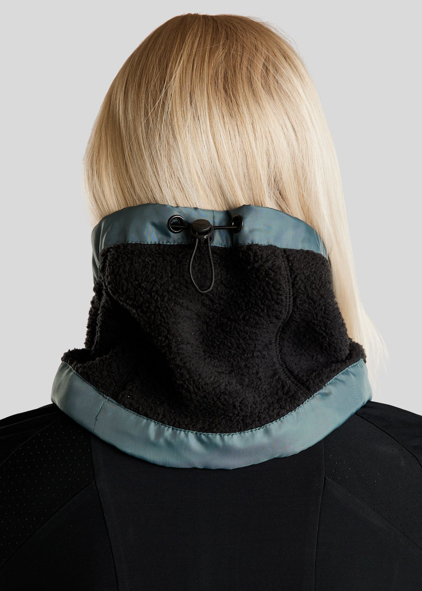 MoEva Teddy Halsedisse - Sort 