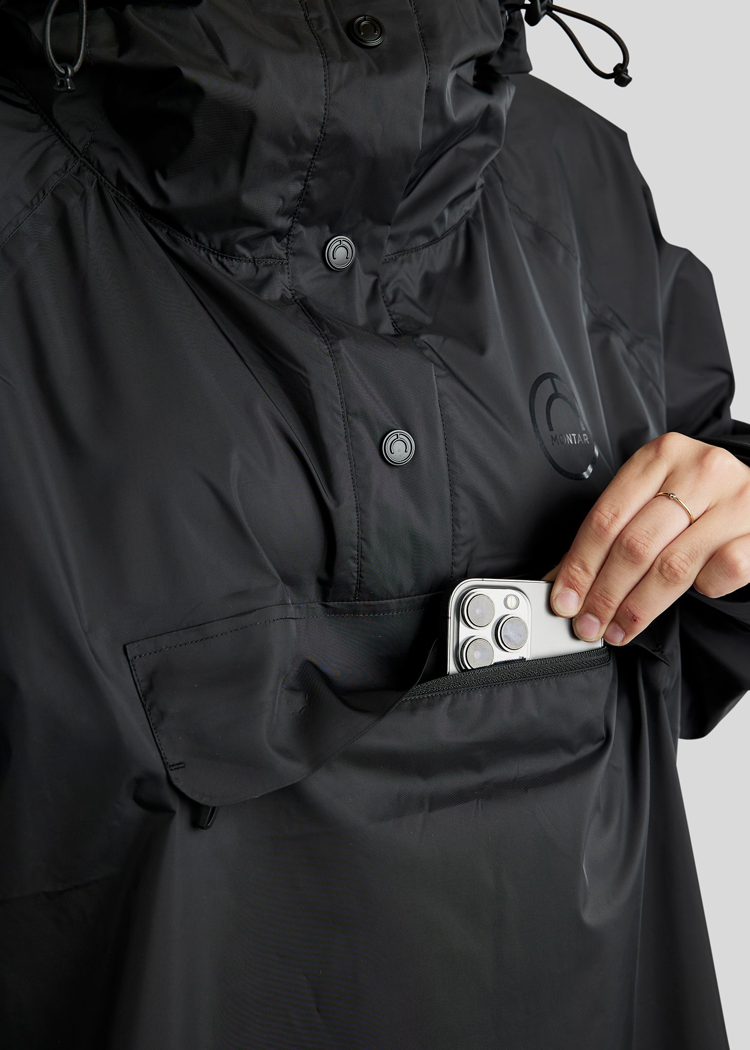 MoRianne Rain Jacket w. Black Logo - Black