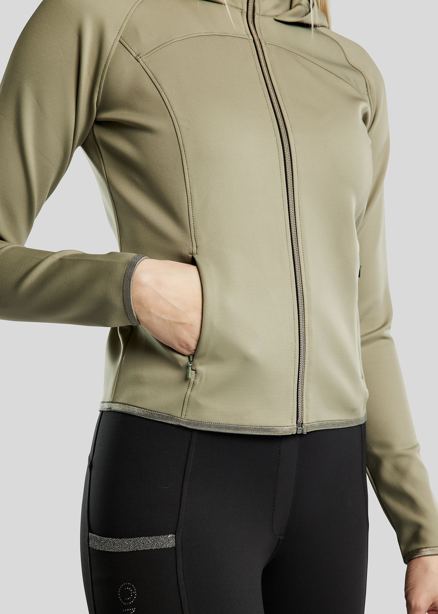 MoGaia Jacket w. Gun Metal Caviar Tape - Dusty Green 