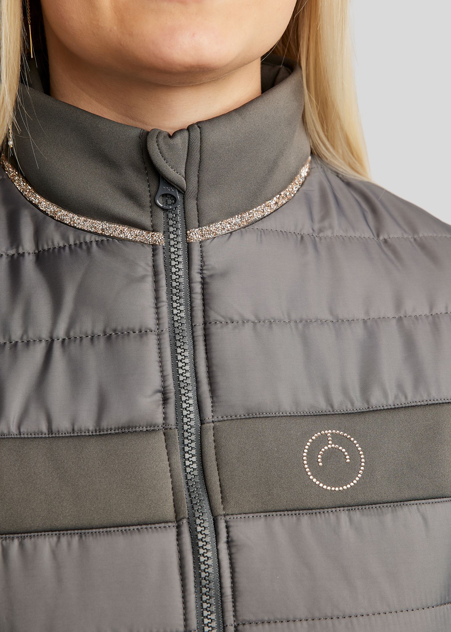 MoLila Hybrid Jacket w. Champagne Crystal Tape and Crystals - Grey