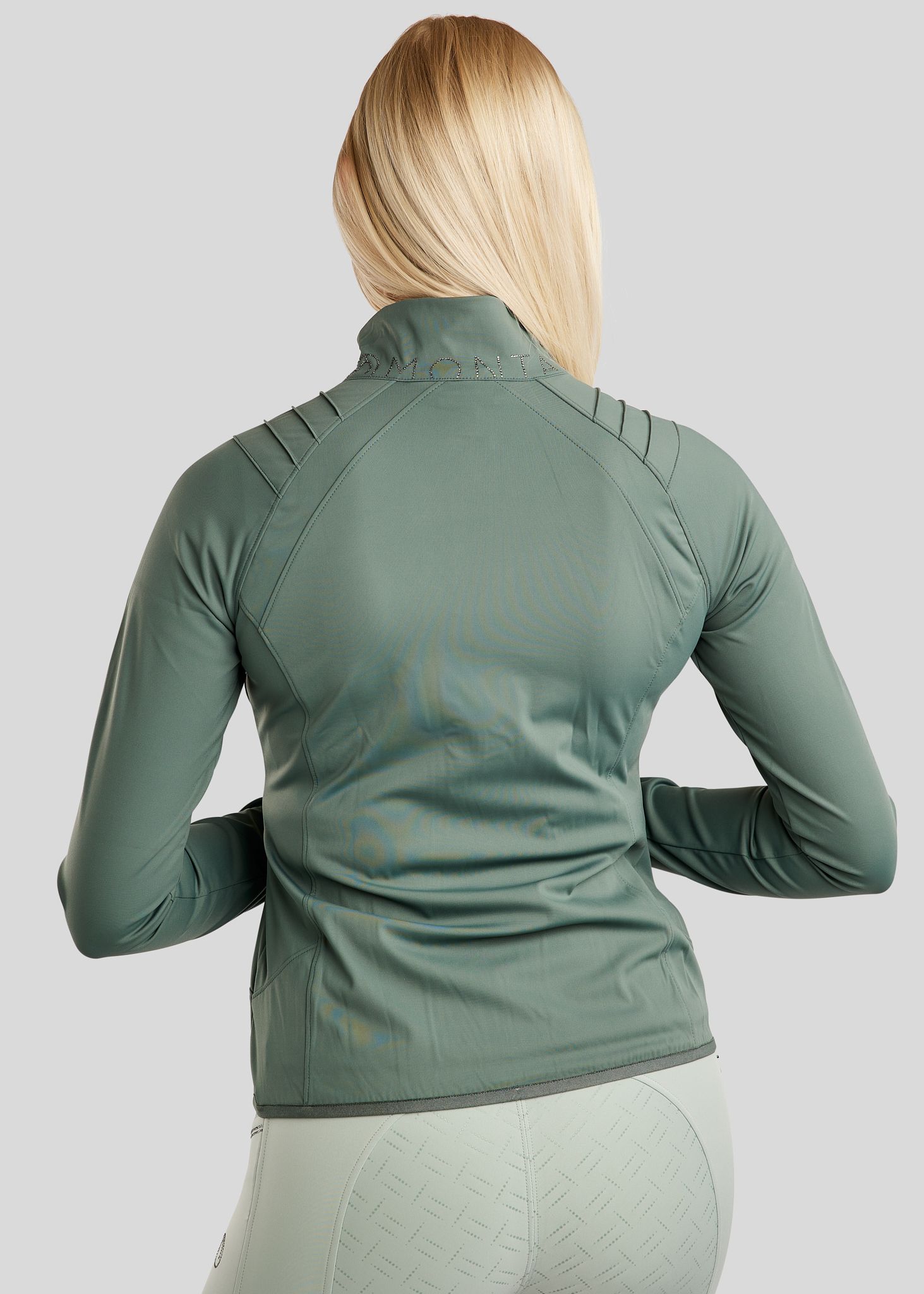 MoPearl Jacket w. Pintucks and Gun Metal Crystals - Jade