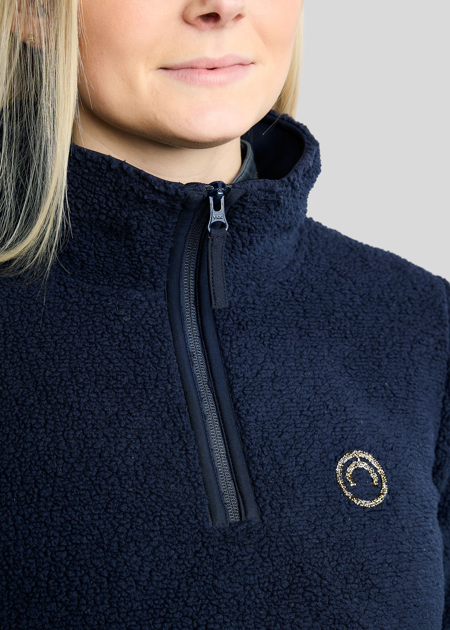 MoEbba Teddy Pile Q-Zip Jacket w. Golden Quartz Crystal Tape - Navy 