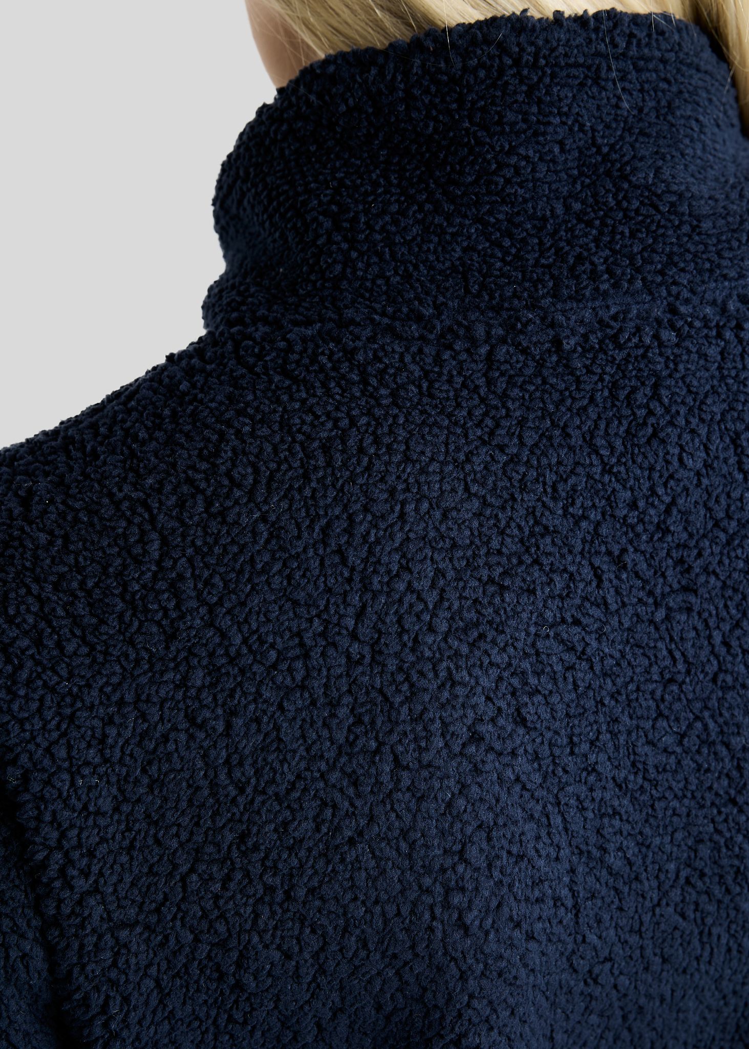 MoEbba Teddy Pile Q-Zip Jacket w. Golden Quartz Crystal Tape - Navy 