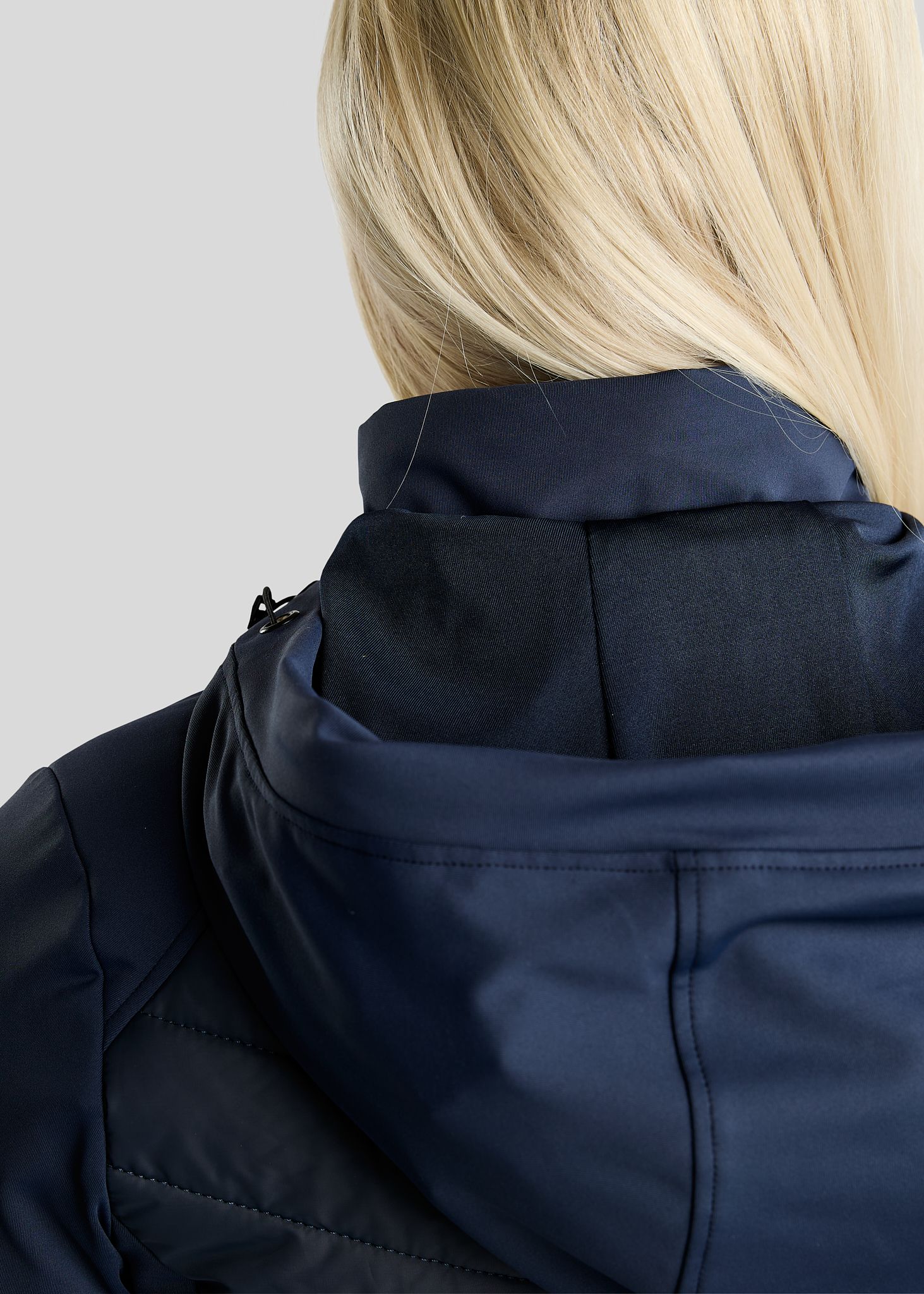 MoAddie Hybrid  Jacket w. Gun Metal Logo Charm - Navy 