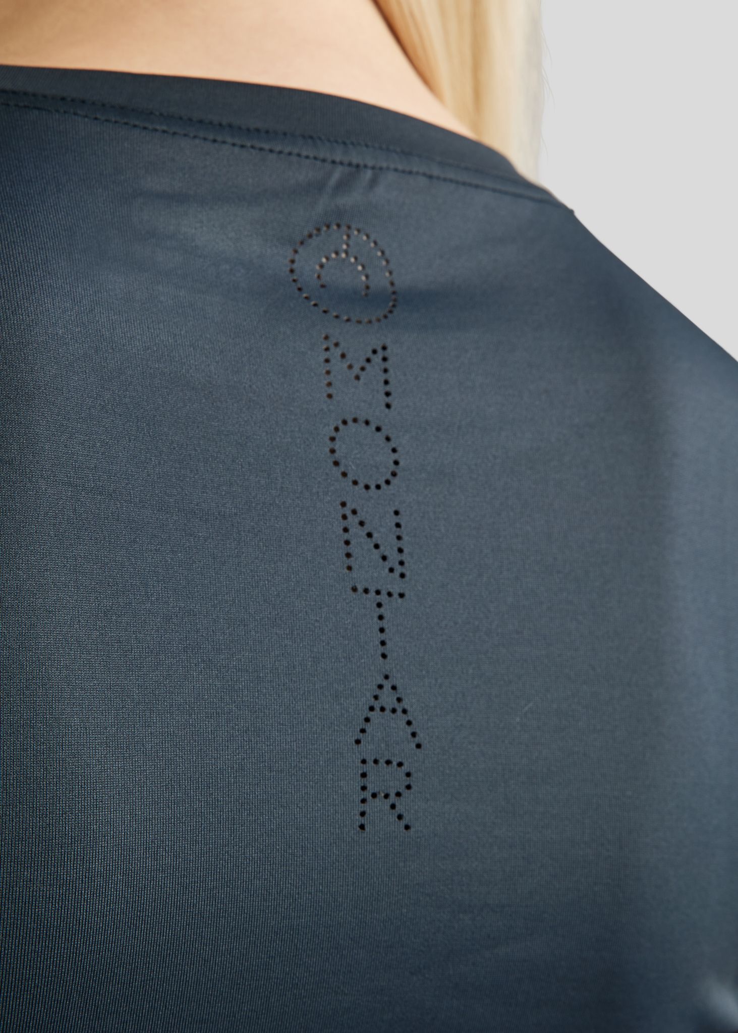 MoWendy Tee w. Lasercut Logo